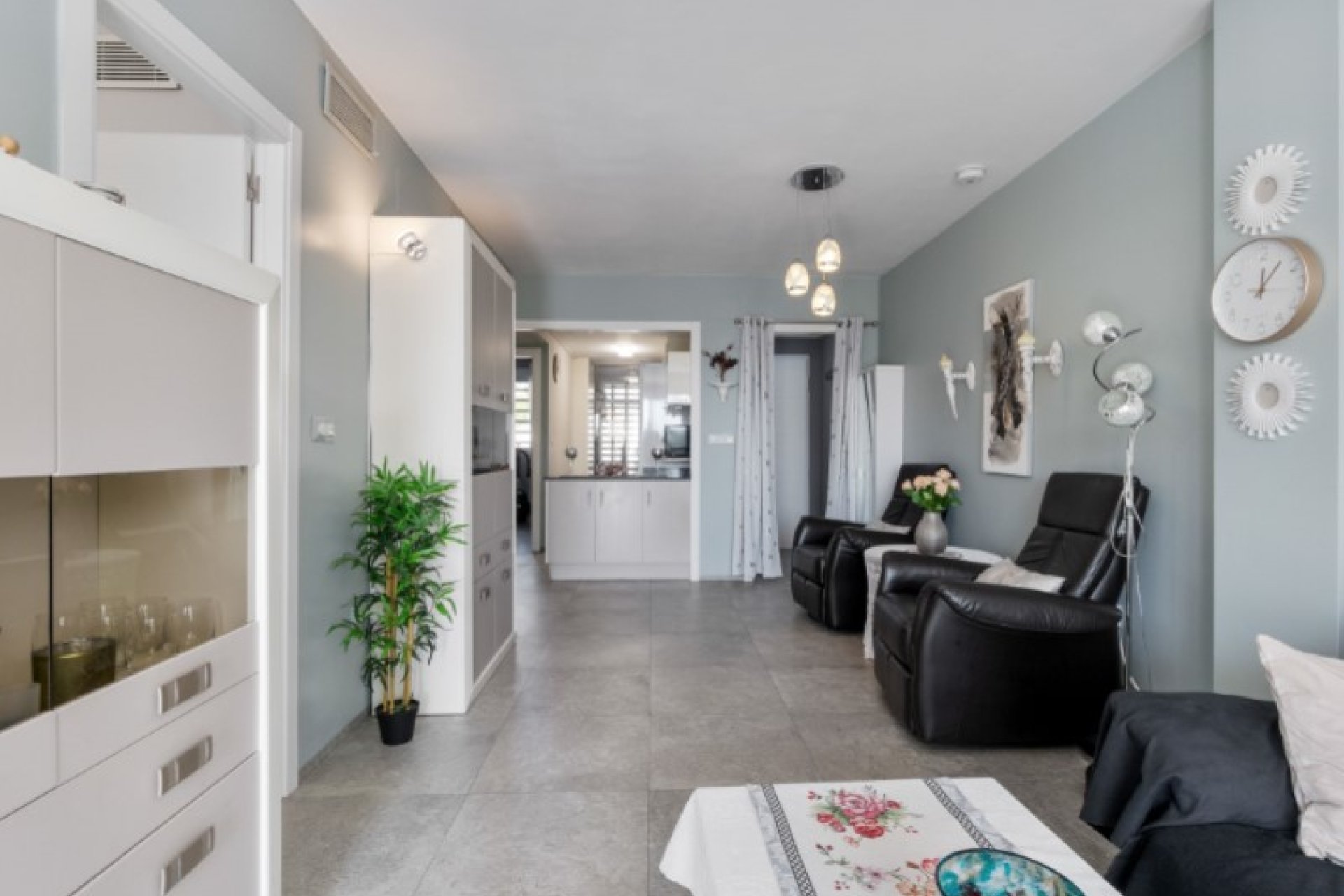 Használt Ingatlanok - Apartman -
Torrevieja - Costa Blanca