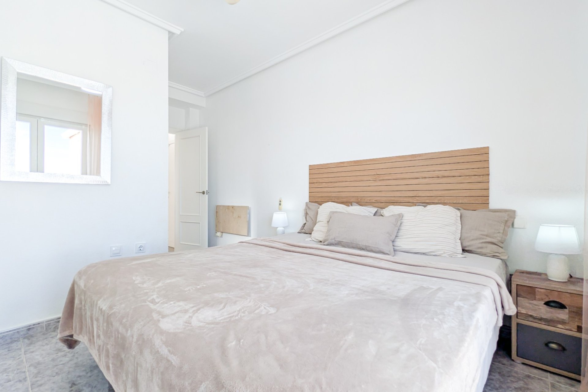 Használt Ingatlanok - Apartman -
Torrevieja - Costa Blanca