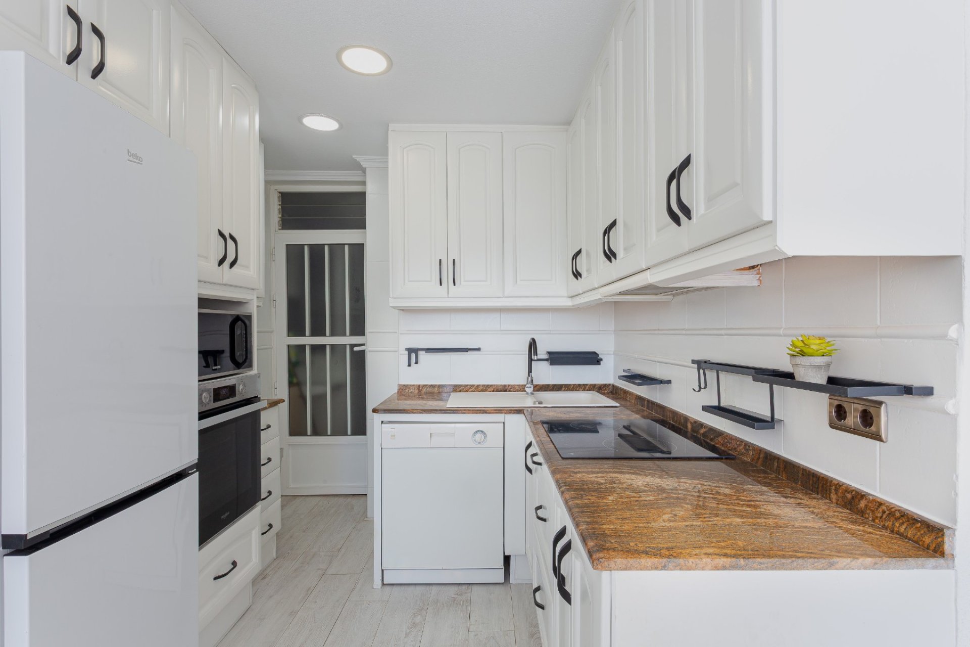 Használt Ingatlanok - Apartman -
Torrevieja - Costa Blanca