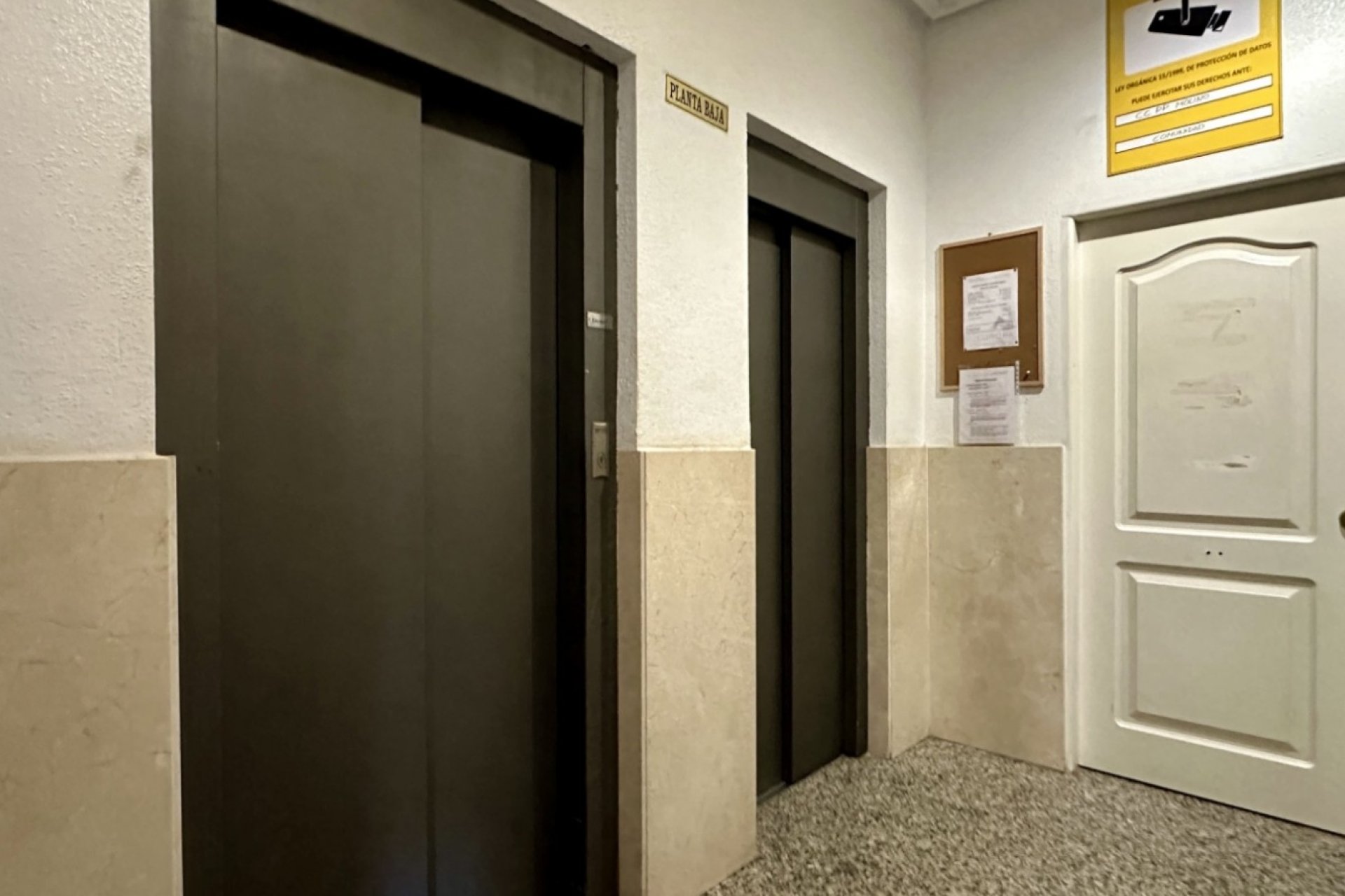 Használt Ingatlanok - Apartman -
Torrevieja - Costa Blanca