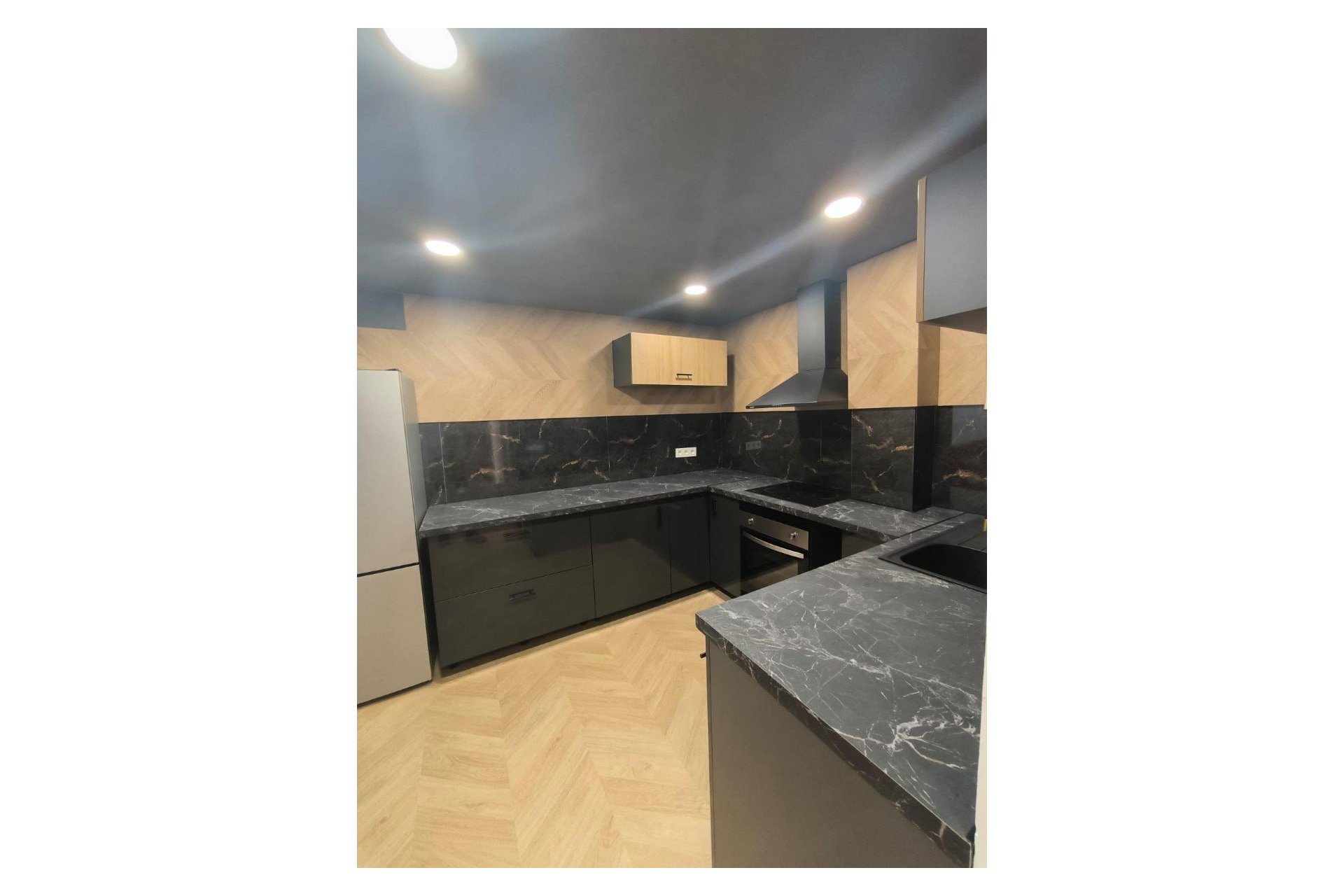 Használt Ingatlanok - Apartman -
Torrevieja - Costa Blanca