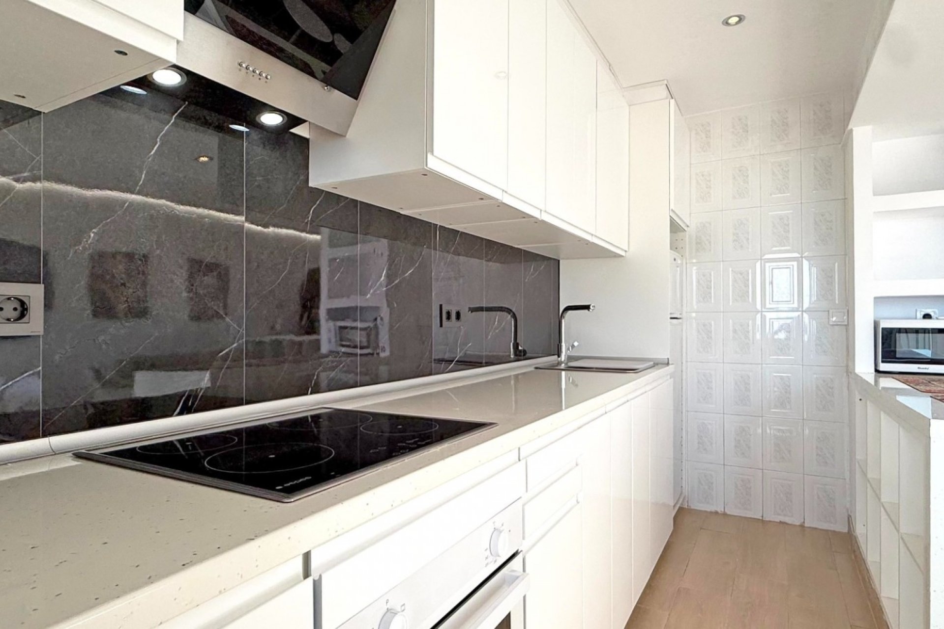 Használt Ingatlanok - Apartman -
Torrevieja - Costa Blanca