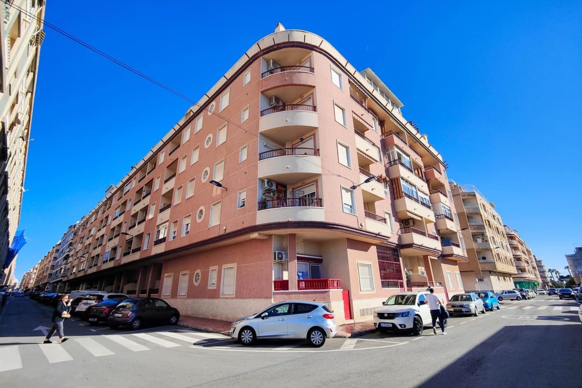 Használt Ingatlanok - Apartman -
Torrevieja - Costa Blanca