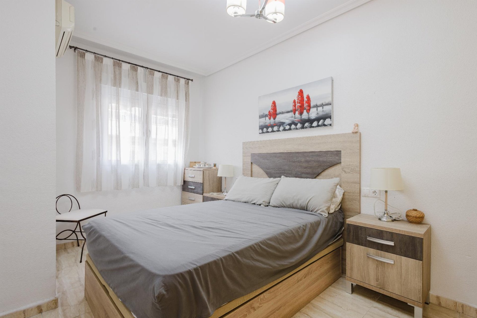 Használt Ingatlanok - Apartman -
Torrevieja - Costa Blanca