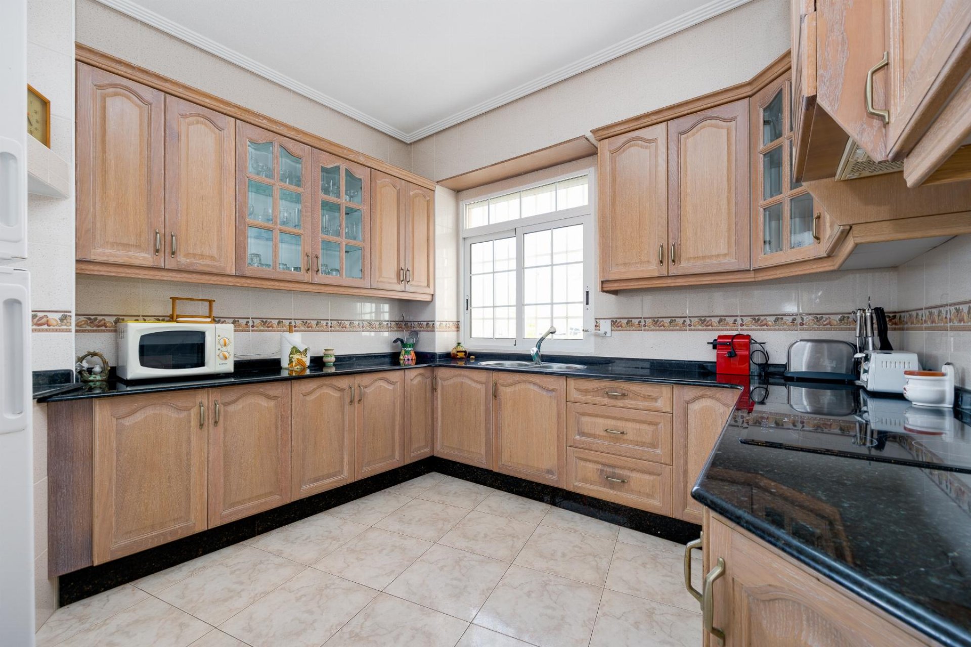 Használt Ingatlanok - Apartman -
Torrevieja - Costa Blanca