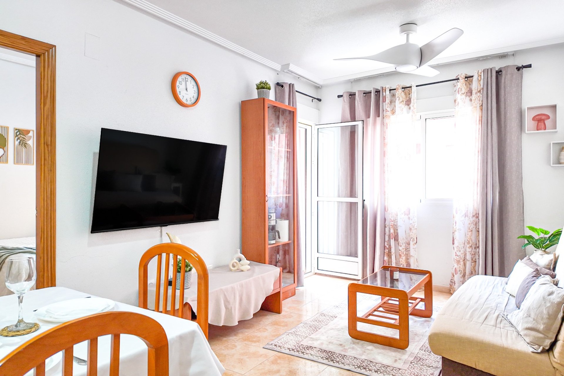 Használt Ingatlanok - Apartman -
Torrevieja - Costa Blanca