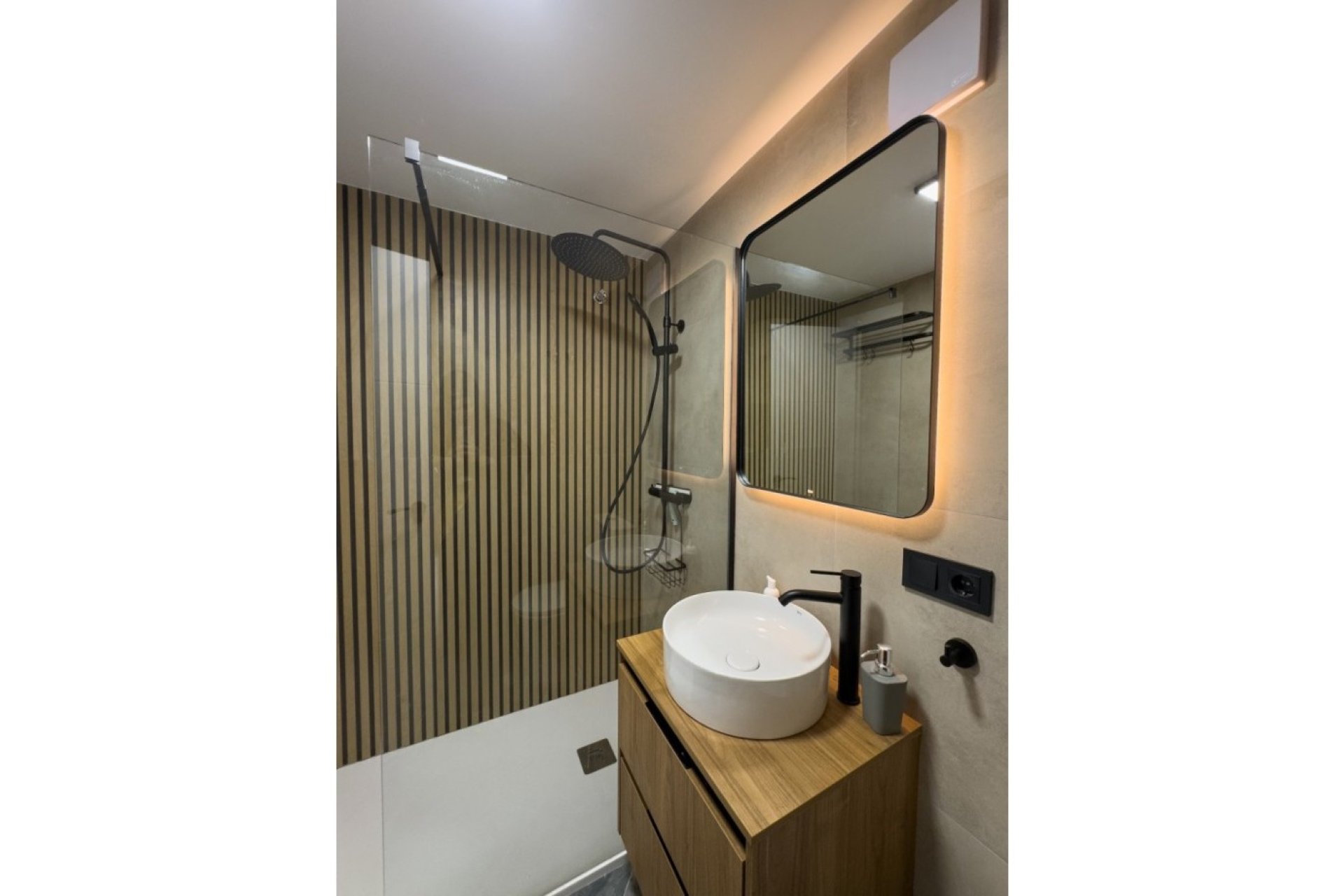 Használt Ingatlanok - Apartman -
Torrevieja - Costa Blanca