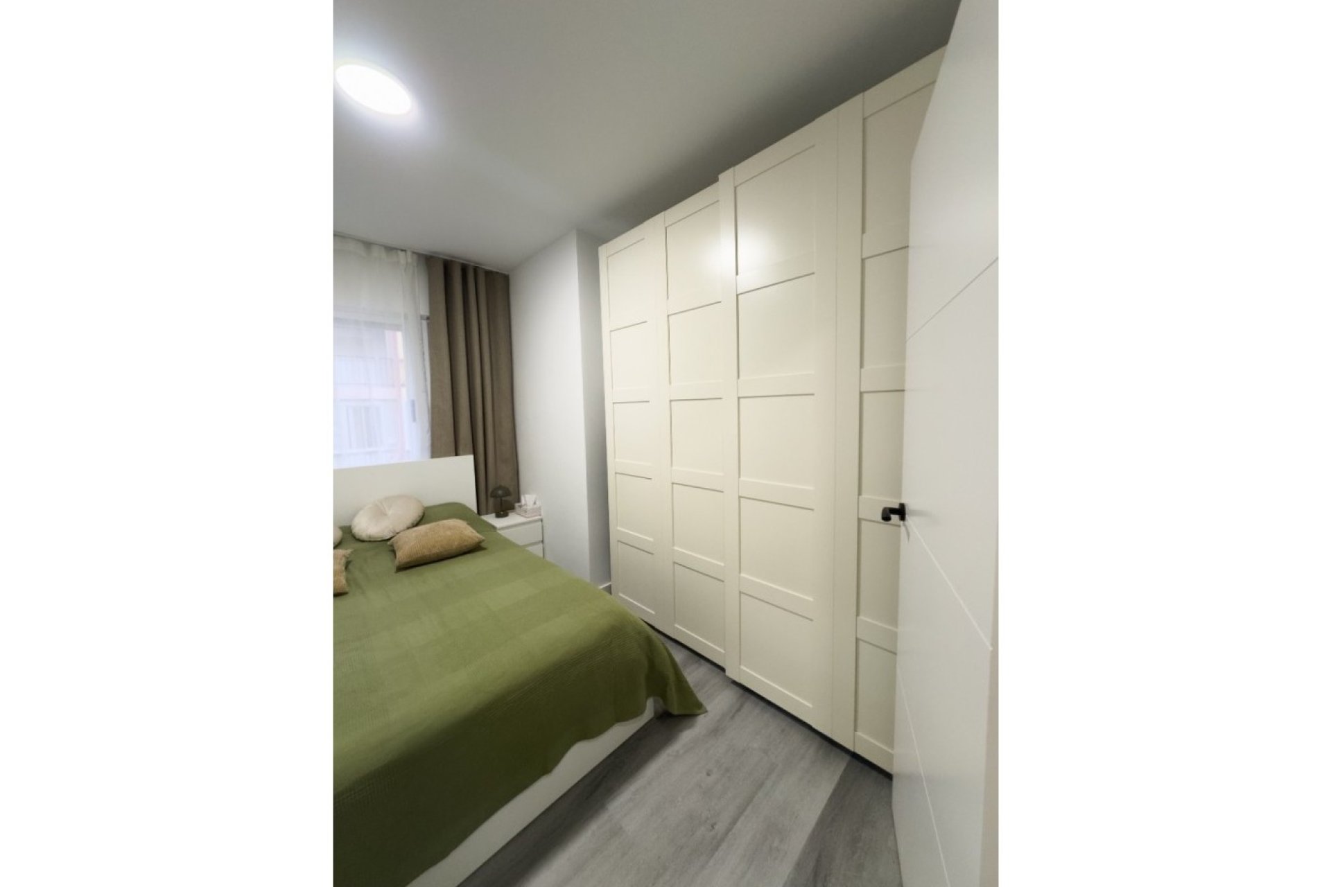 Használt Ingatlanok - Apartman -
Torrevieja - Costa Blanca