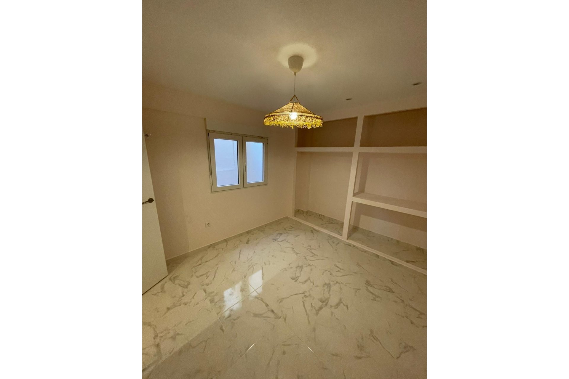 Használt Ingatlanok - Apartman -
Torrevieja - Costa Blanca