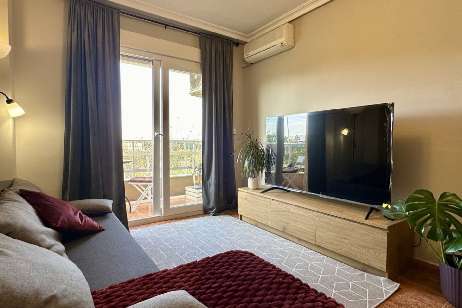 Használt Ingatlanok - Apartman -
Torrevieja - Costa Blanca