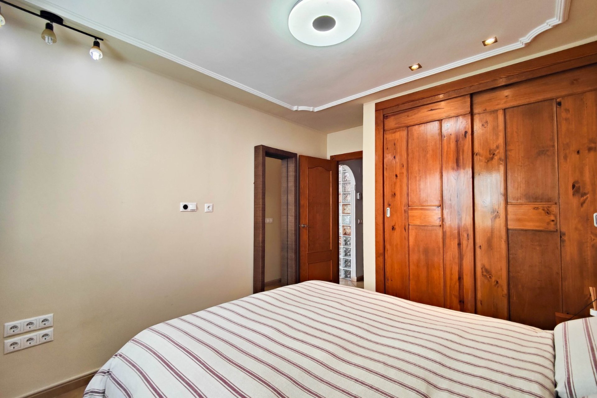 Használt Ingatlanok - Apartman -
Torrevieja - Costa Blanca