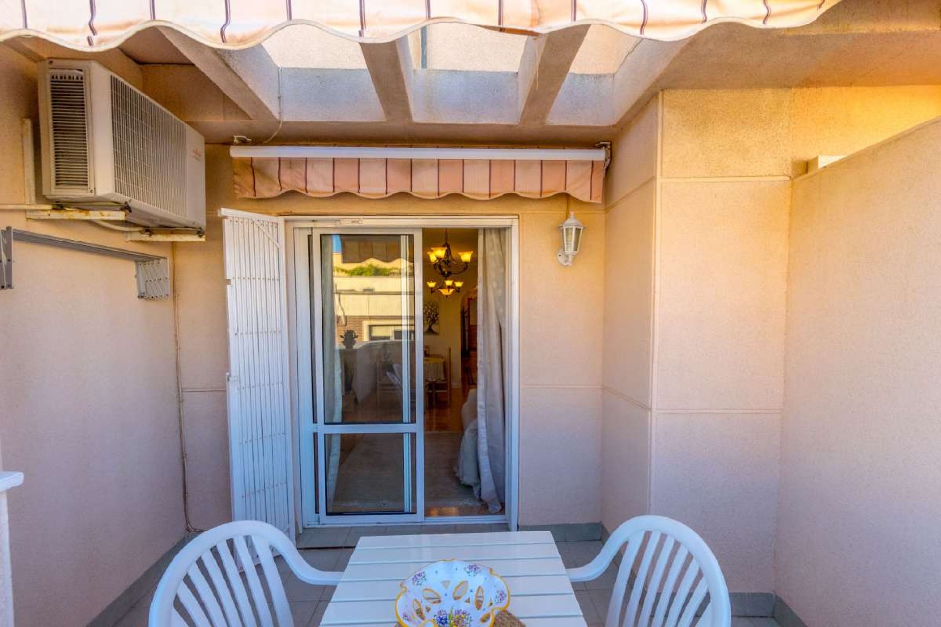 Használt Ingatlanok - Apartman -
Torrevieja - Costa Blanca