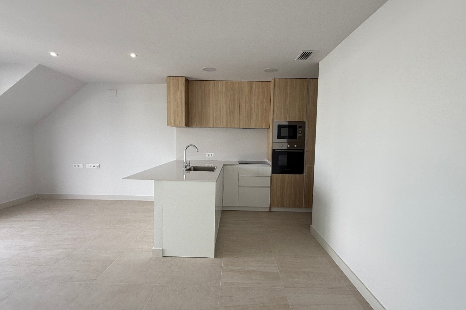 Használt Ingatlanok - Apartman -
Torrevieja - Costa Blanca