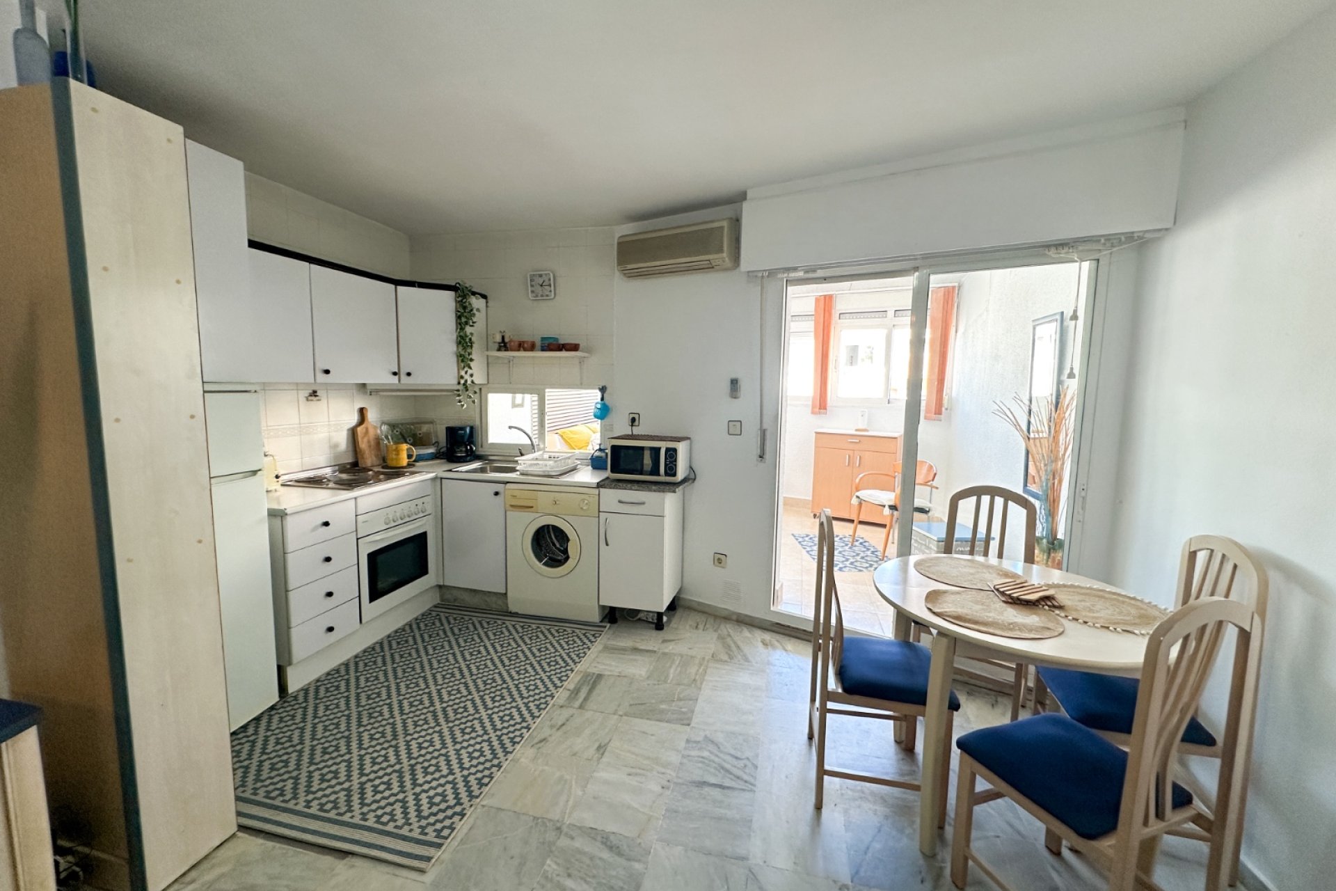 Használt Ingatlanok - Apartman -
Torrevieja - Costa Blanca