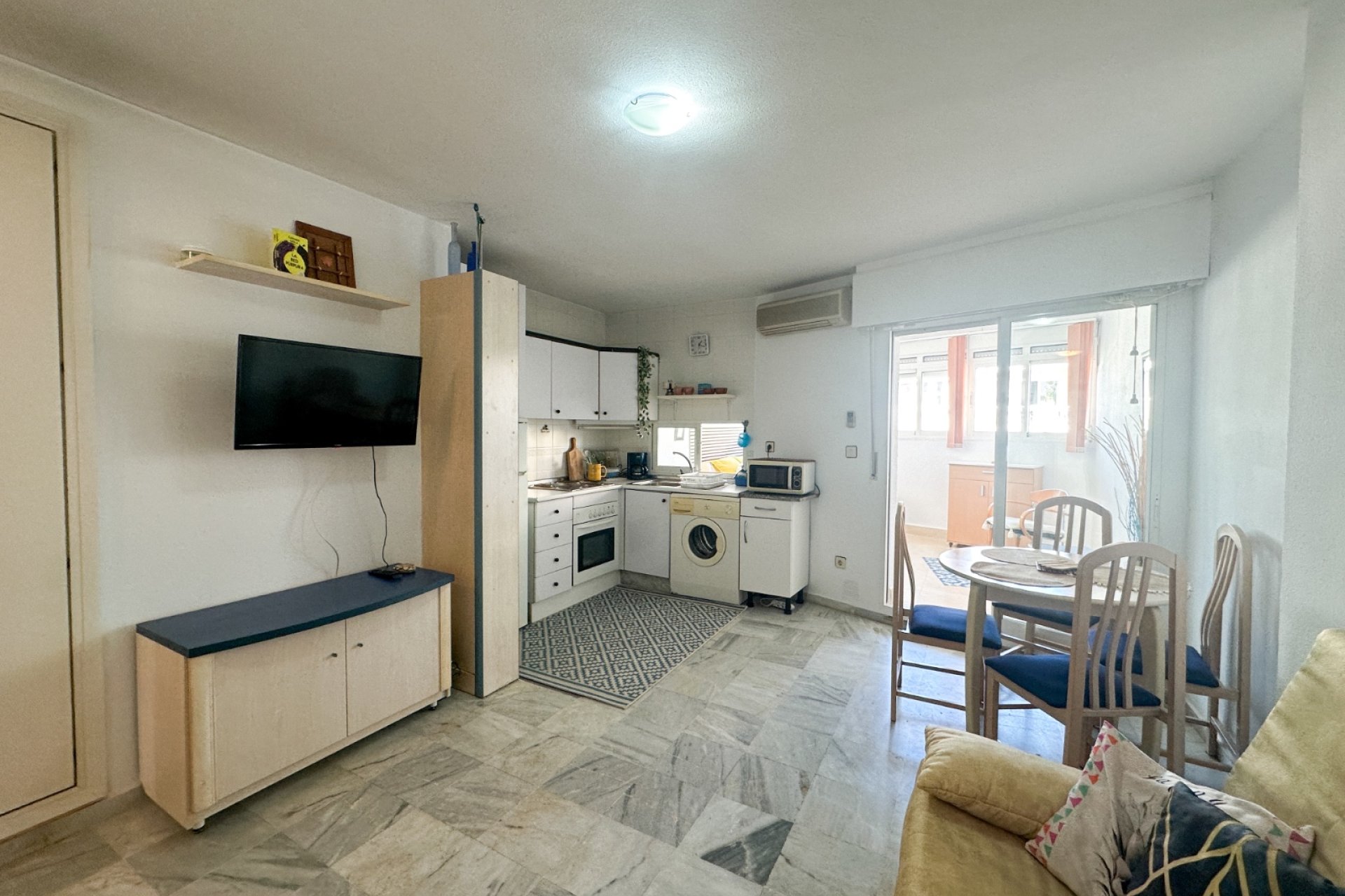 Használt Ingatlanok - Apartman -
Torrevieja - Costa Blanca