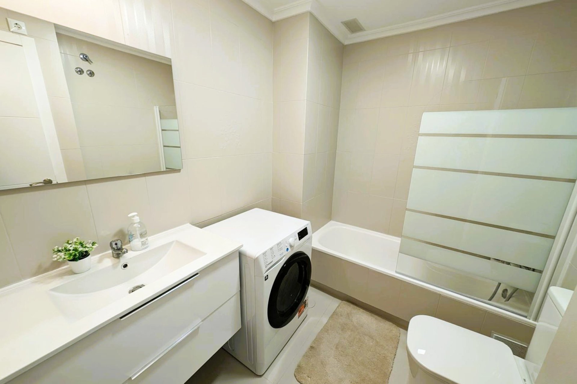 Használt Ingatlanok - Apartman -
Torrevieja - Costa Blanca