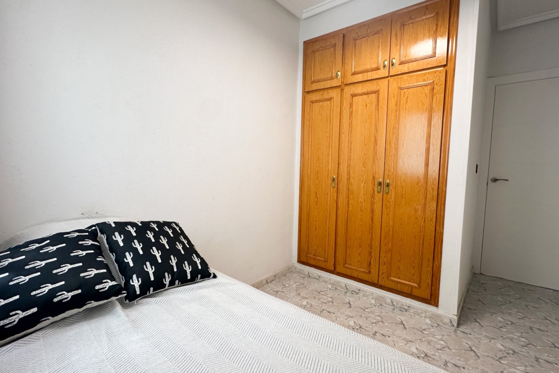 Használt Ingatlanok - Apartman -
Torrevieja - Costa Blanca