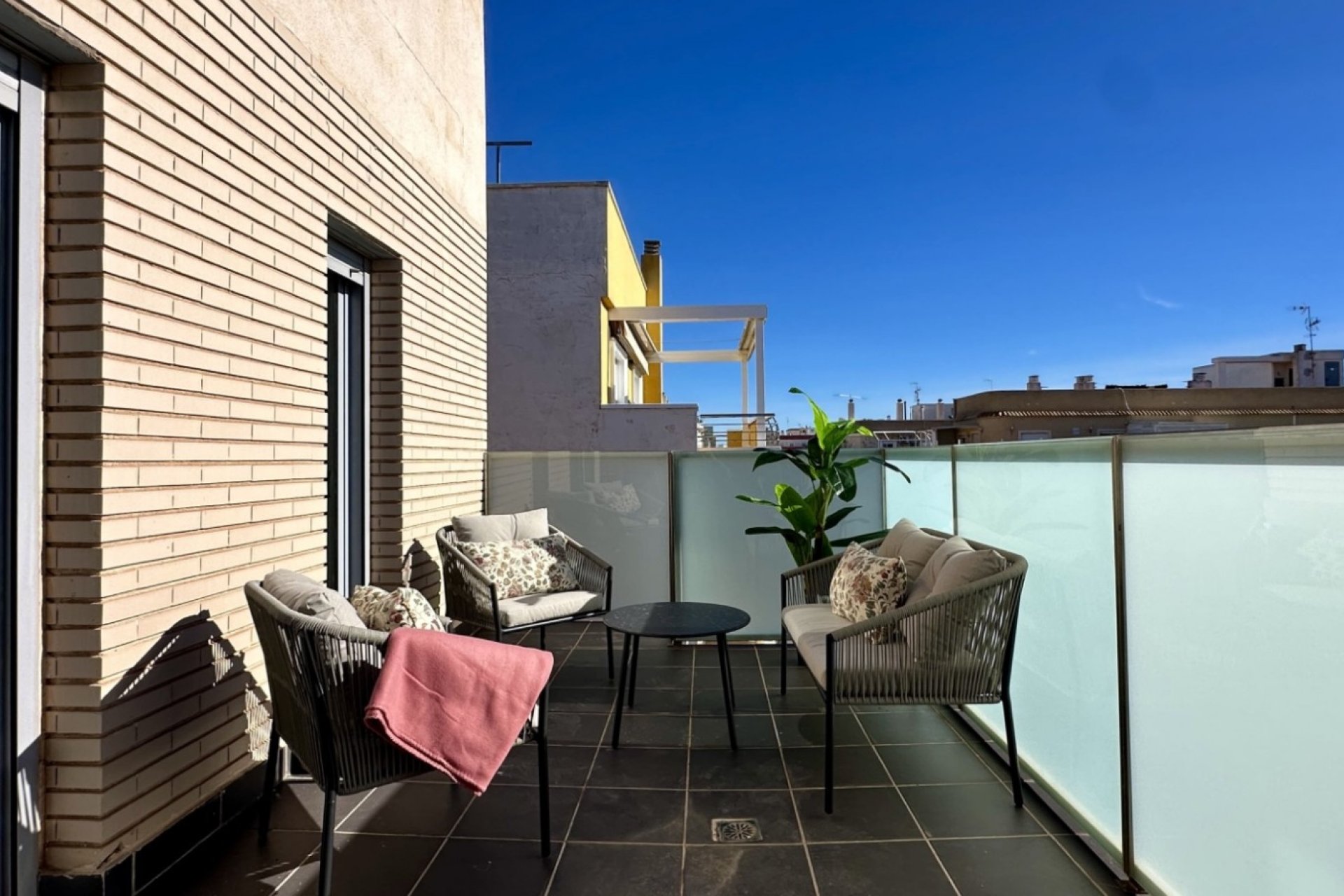 Használt Ingatlanok - Apartman -
Torrevieja - Costa Blanca