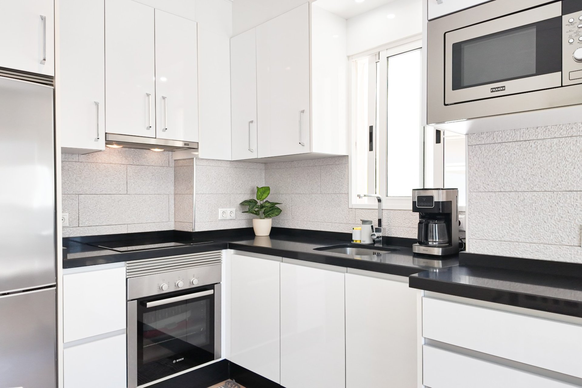 Használt Ingatlanok - Apartman -
Torrevieja - Costa Blanca