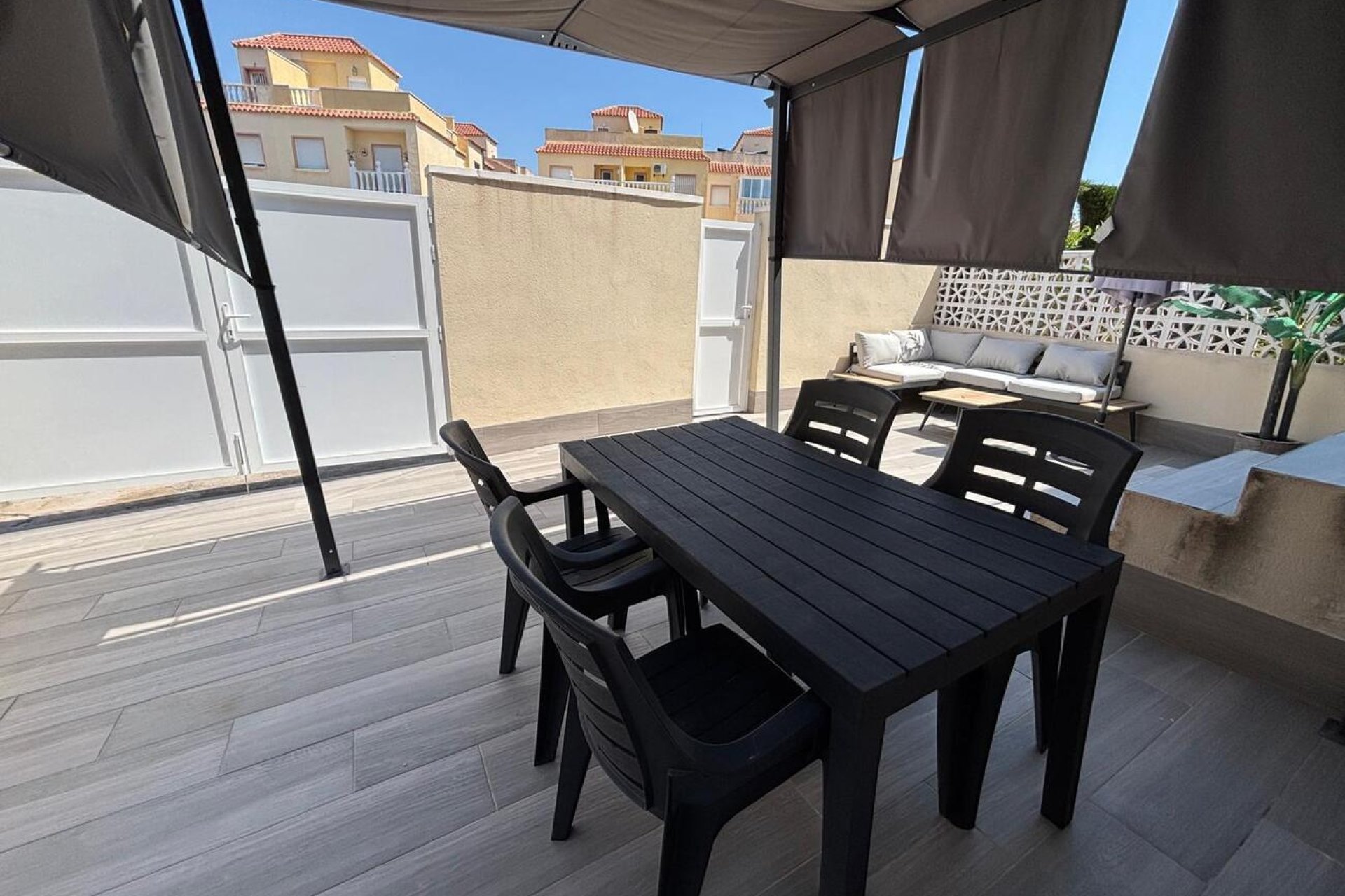 Használt Ingatlanok - Apartman -
Torrevieja - Costa Blanca
