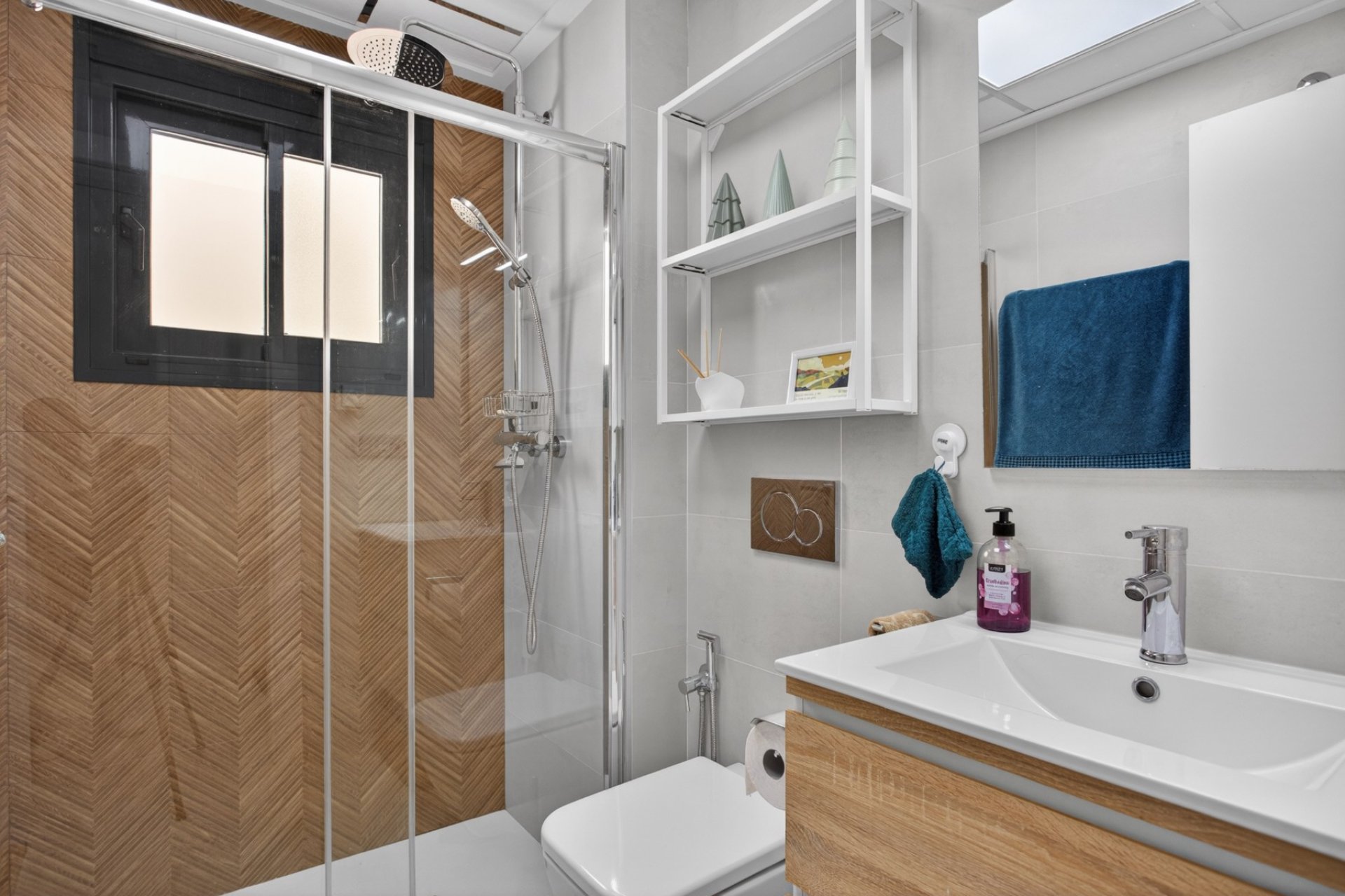 Használt Ingatlanok - Apartman -
Torrevieja - Costa Blanca