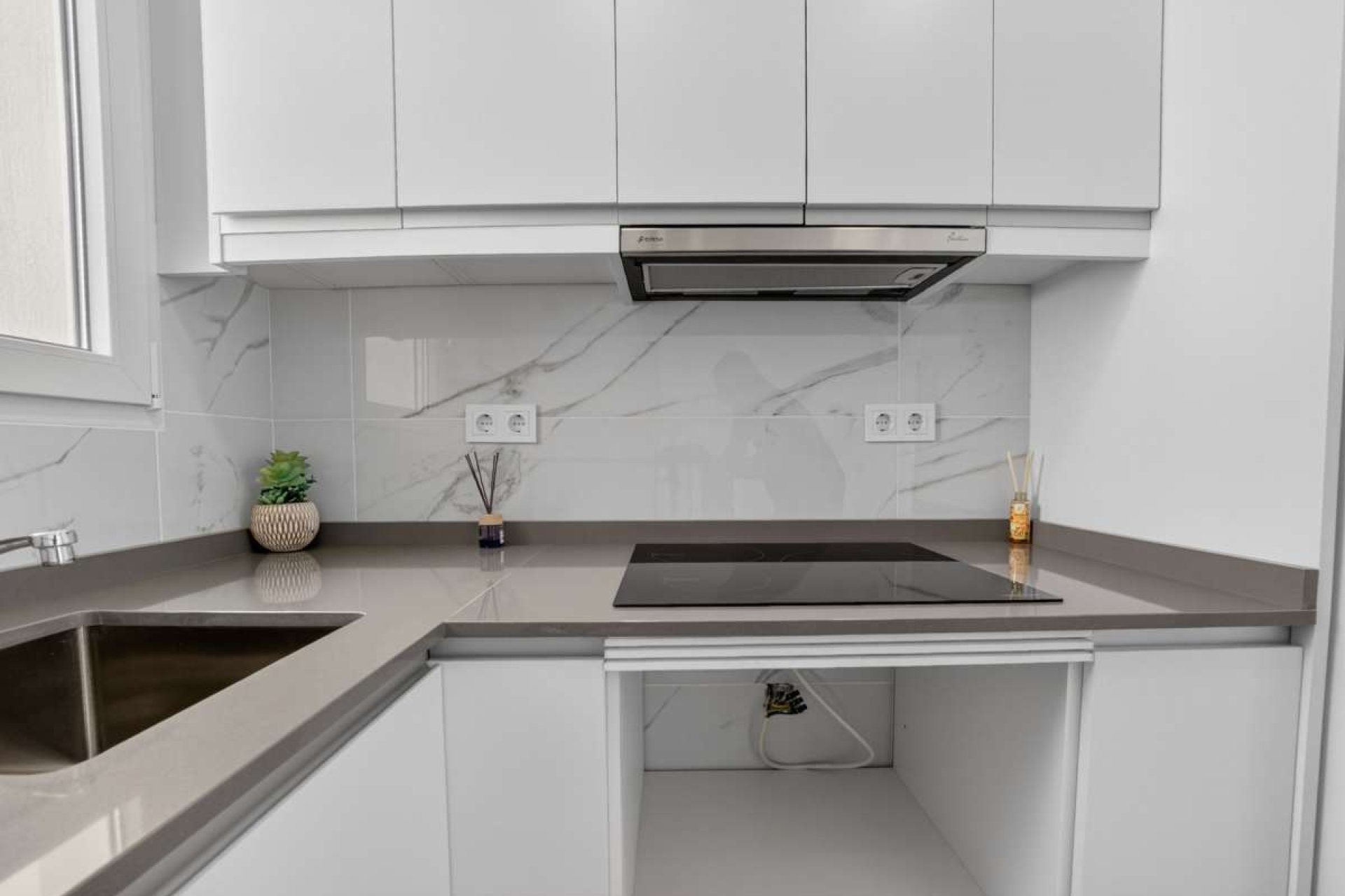 Használt Ingatlanok - Apartman -
Torrevieja - Costa Blanca