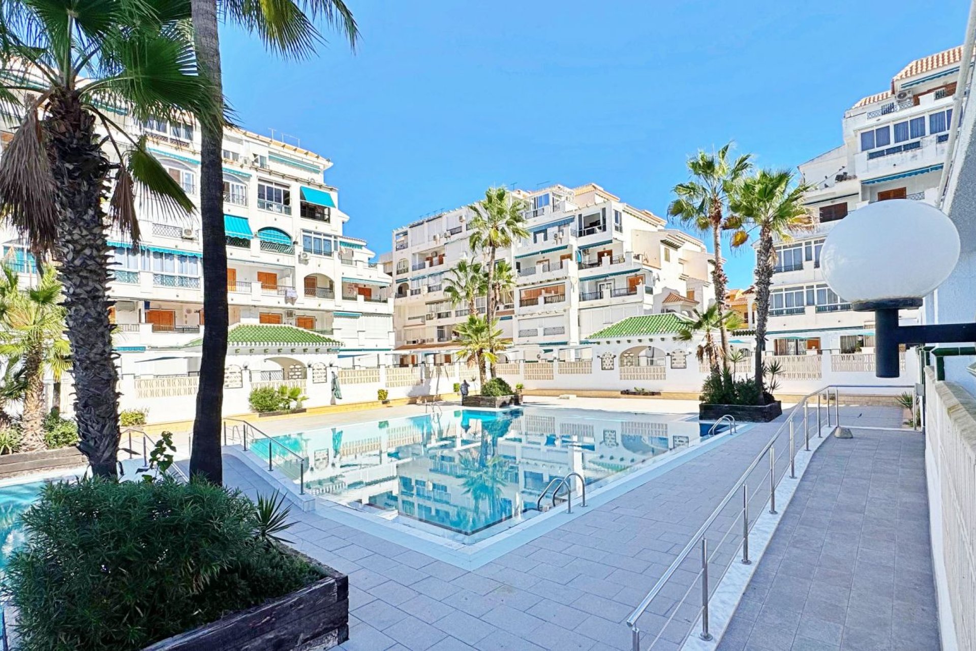 Használt Ingatlanok - Apartman -
Torrevieja - Costa Blanca