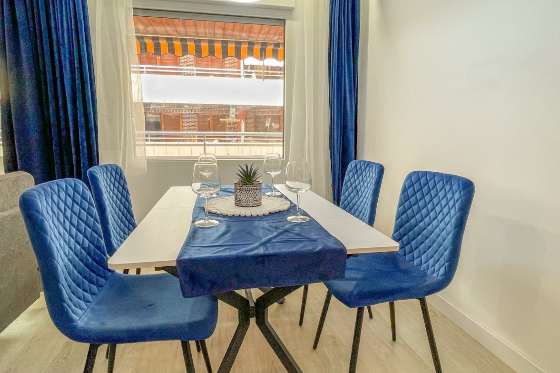 Használt Ingatlanok - Apartman -
Torrevieja - Costa Blanca