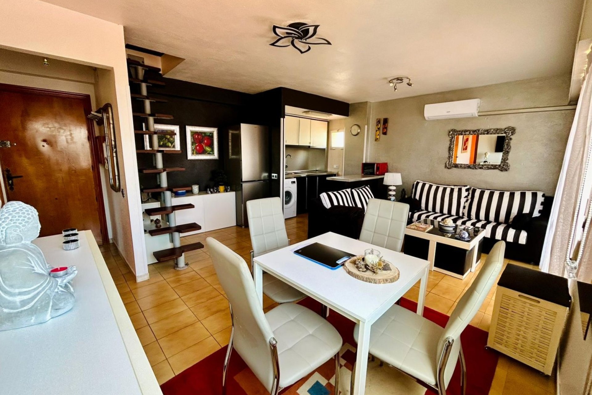 Használt Ingatlanok - Apartman -
Torrevieja - Costa Blanca