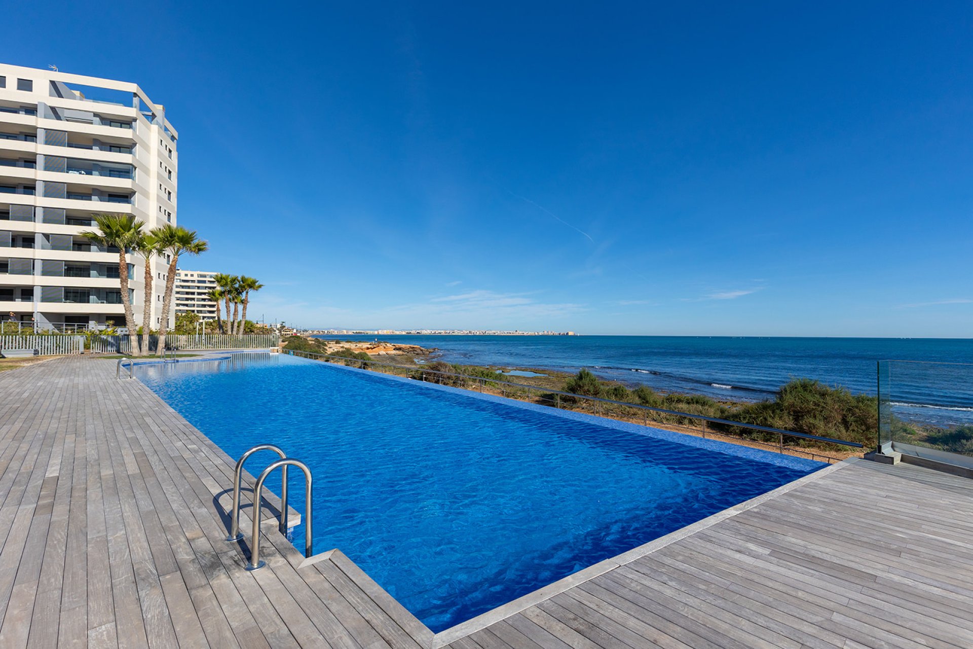 Használt Ingatlanok - Apartman -
Torrevieja - Costa Blanca