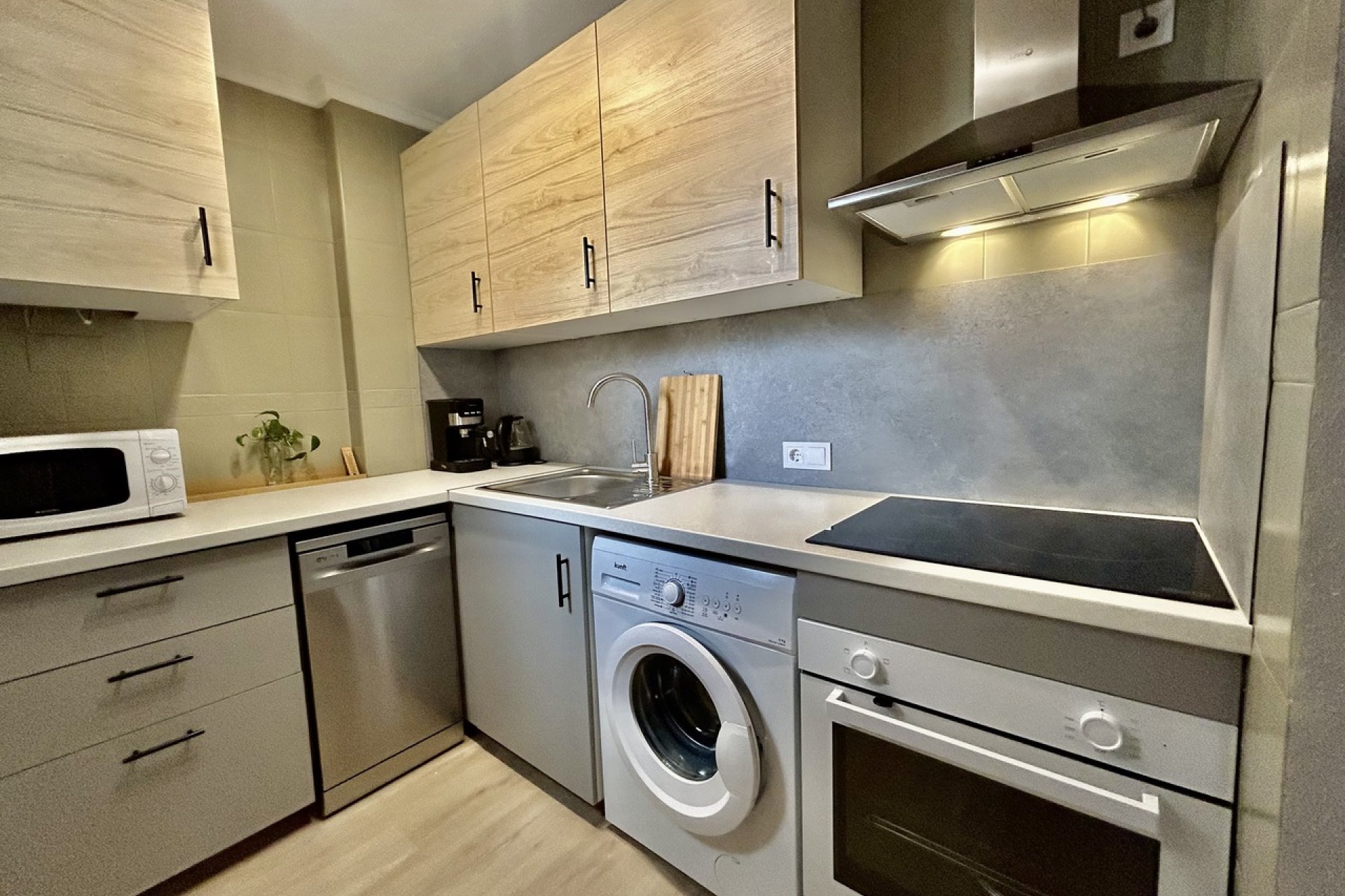 Használt Ingatlanok - Apartman -
Torrevieja - Costa Blanca