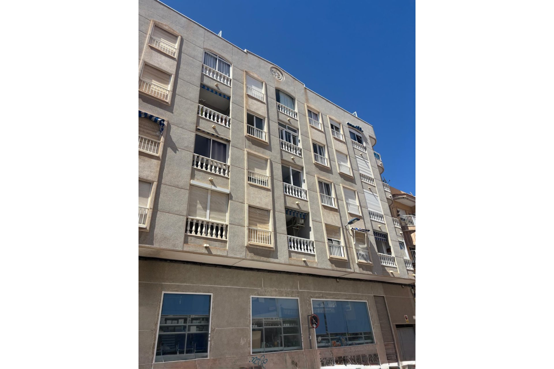 Használt Ingatlanok - Apartman -
Torrevieja - Costa Blanca