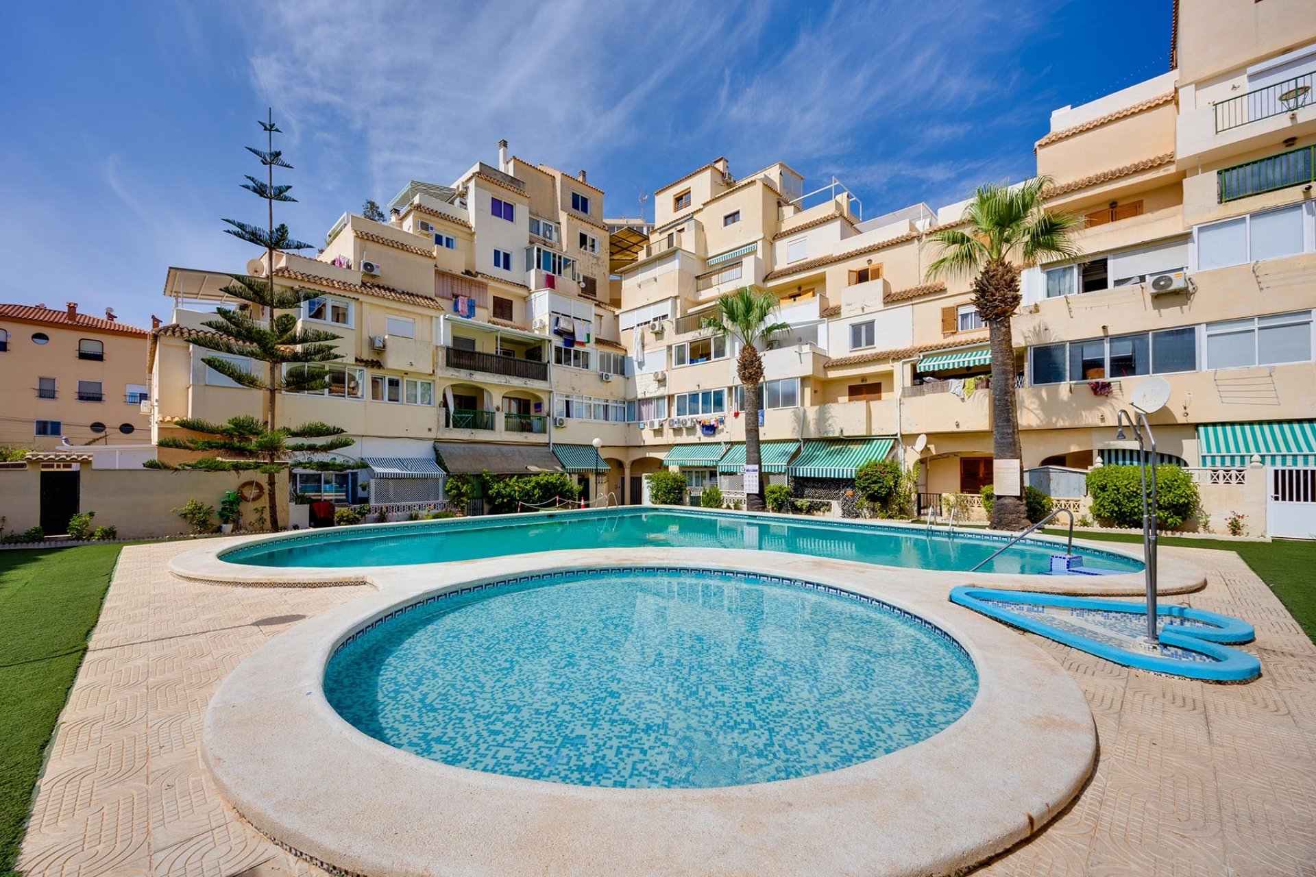 Használt Ingatlanok - Apartman -
Torrevieja - Costa Blanca