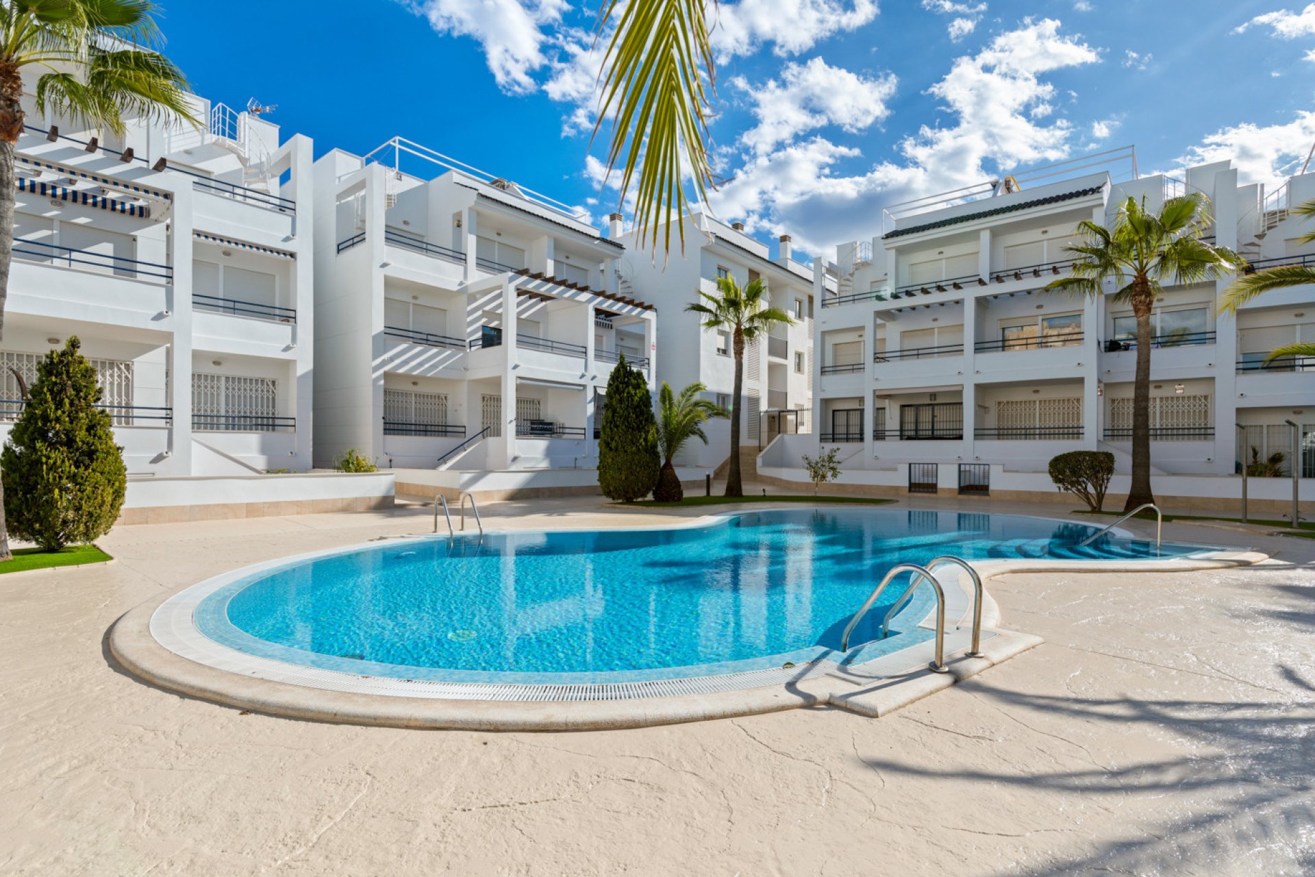 Használt Ingatlanok - Apartman -
Torrevieja - Costa Blanca