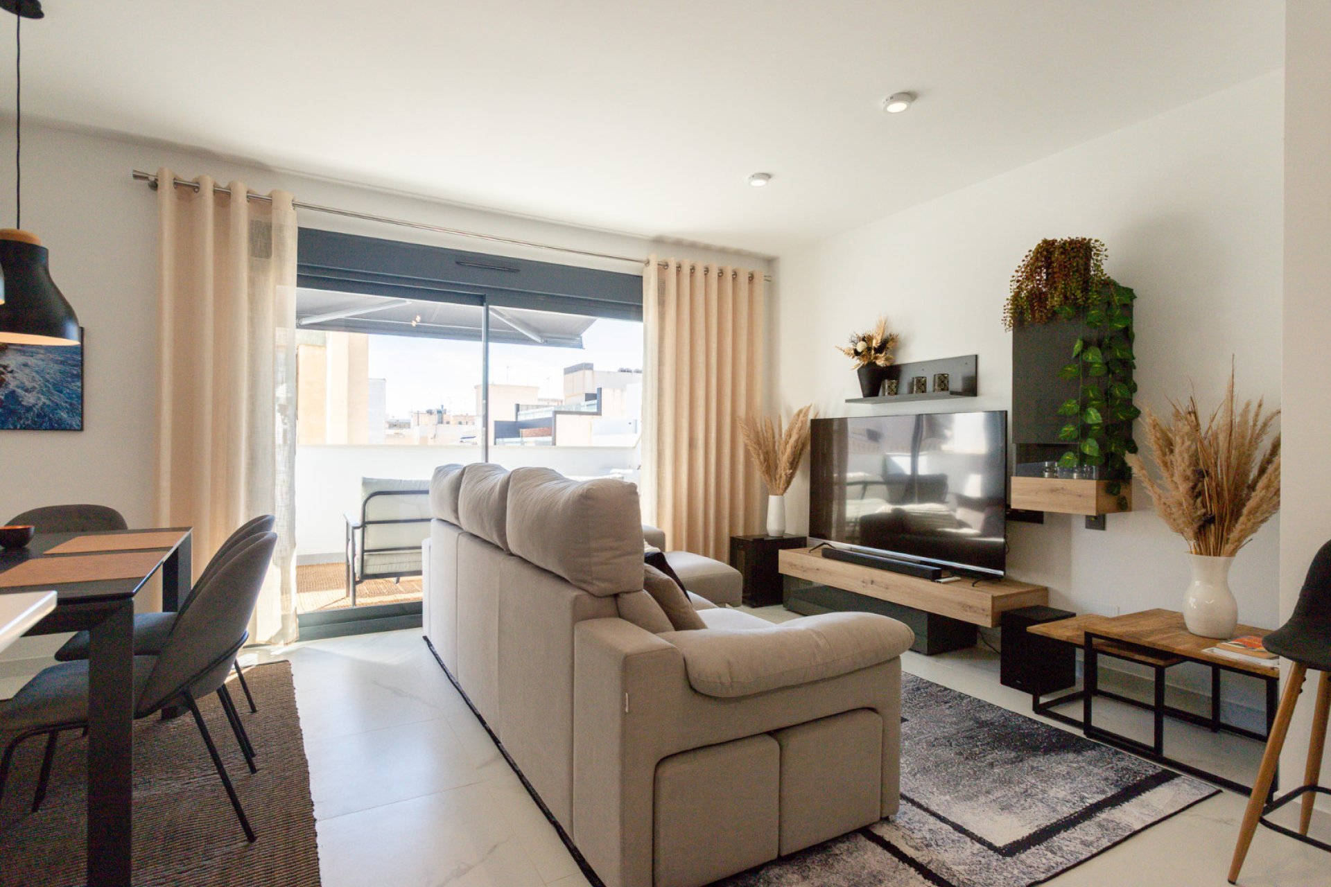 Használt Ingatlanok - Apartman -
Torrevieja - Costa Blanca