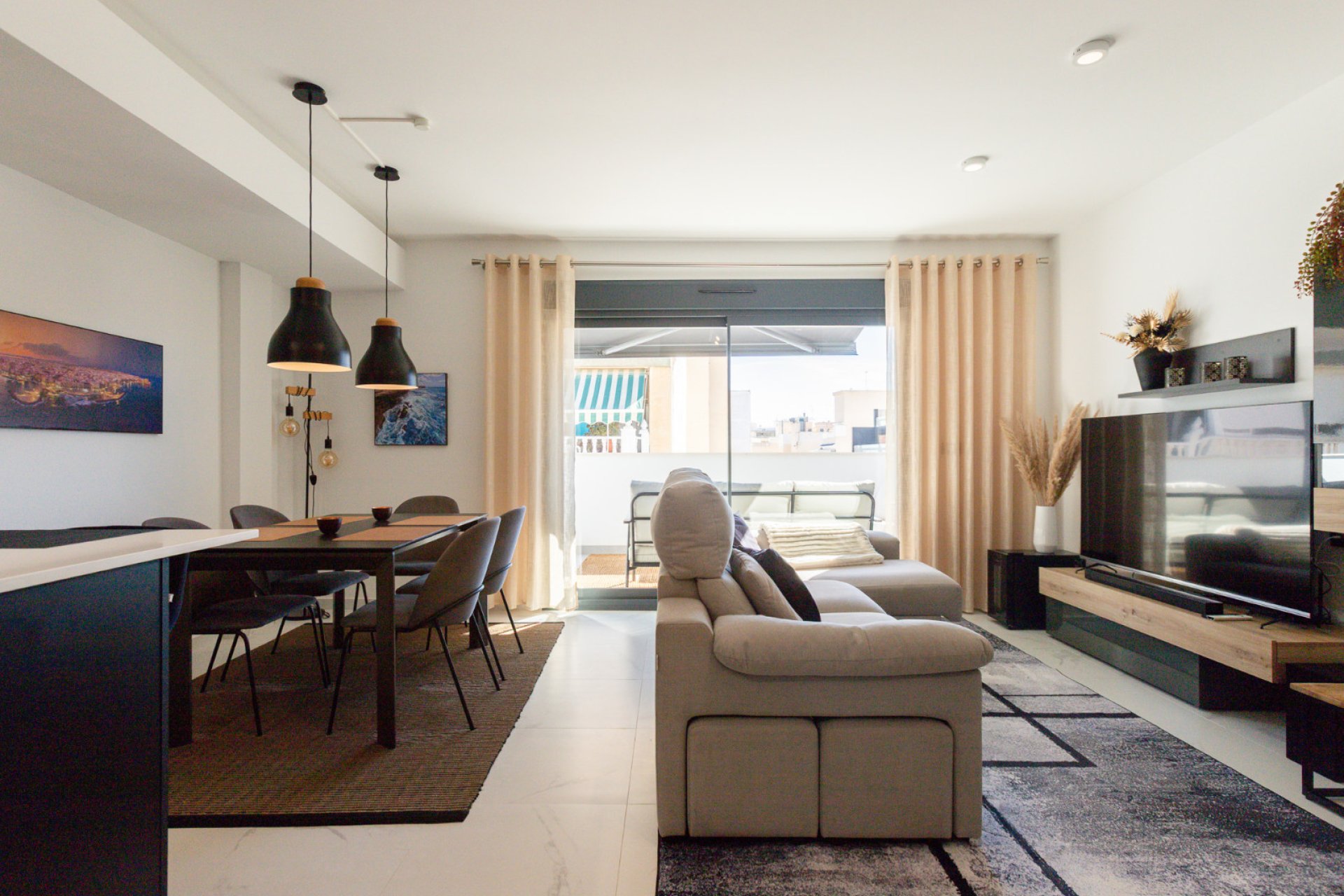 Használt Ingatlanok - Apartman -
Torrevieja - Costa Blanca