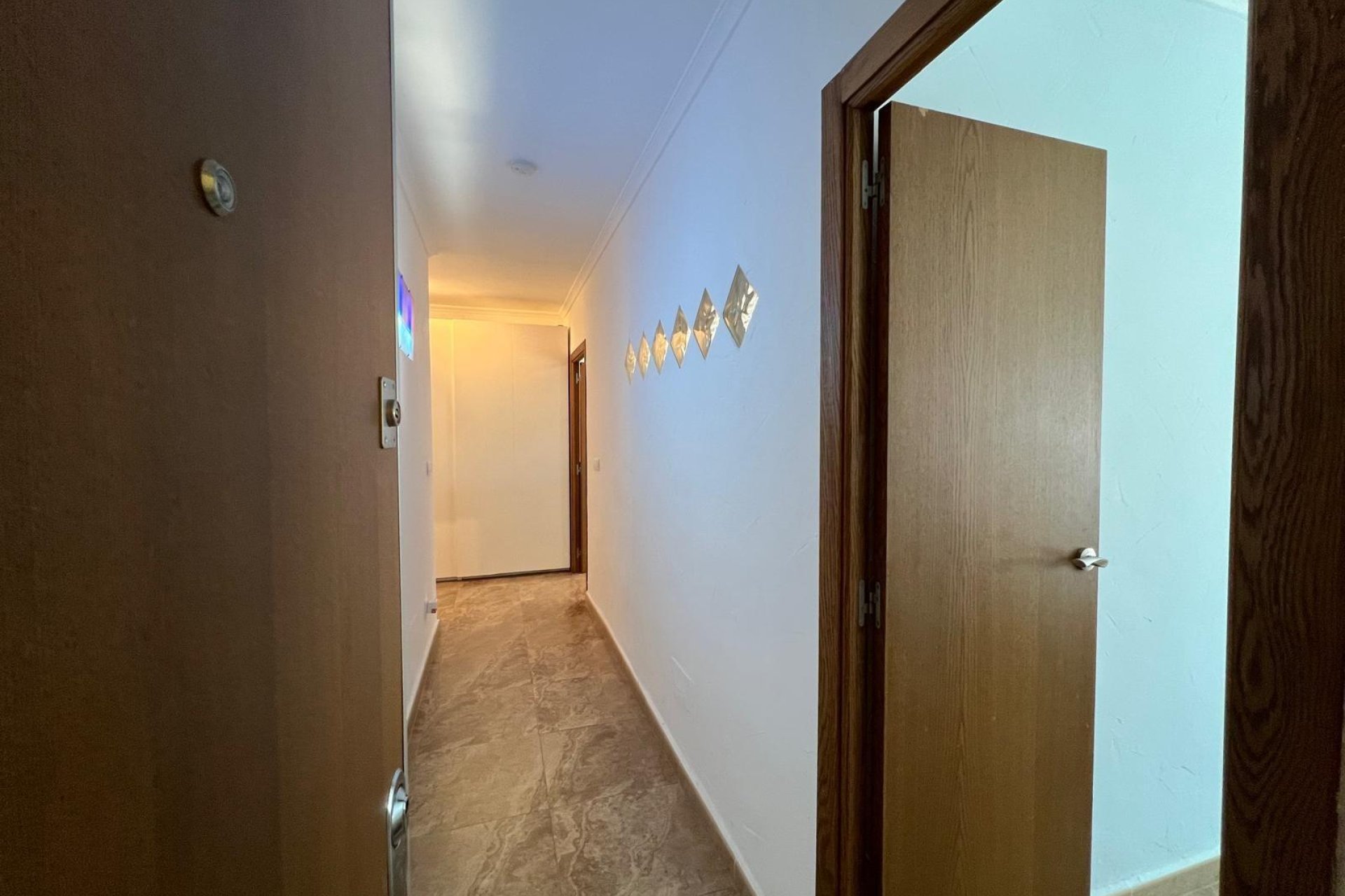 Használt Ingatlanok - Apartman -
Torrevieja - Estacion De Autobuses