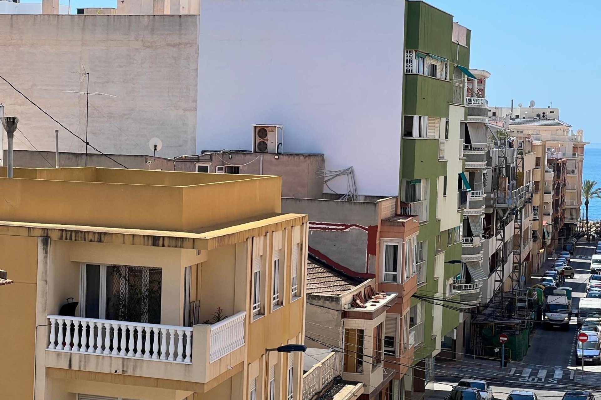 Használt Ingatlanok - Apartman -
Torrevieja - Estacion De Autobuses