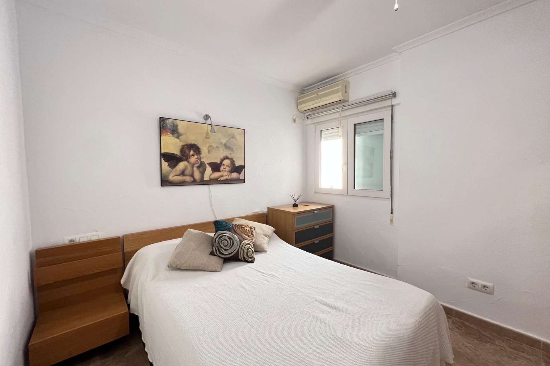 Használt Ingatlanok - Apartman -
Torrevieja - Estacion De Autobuses