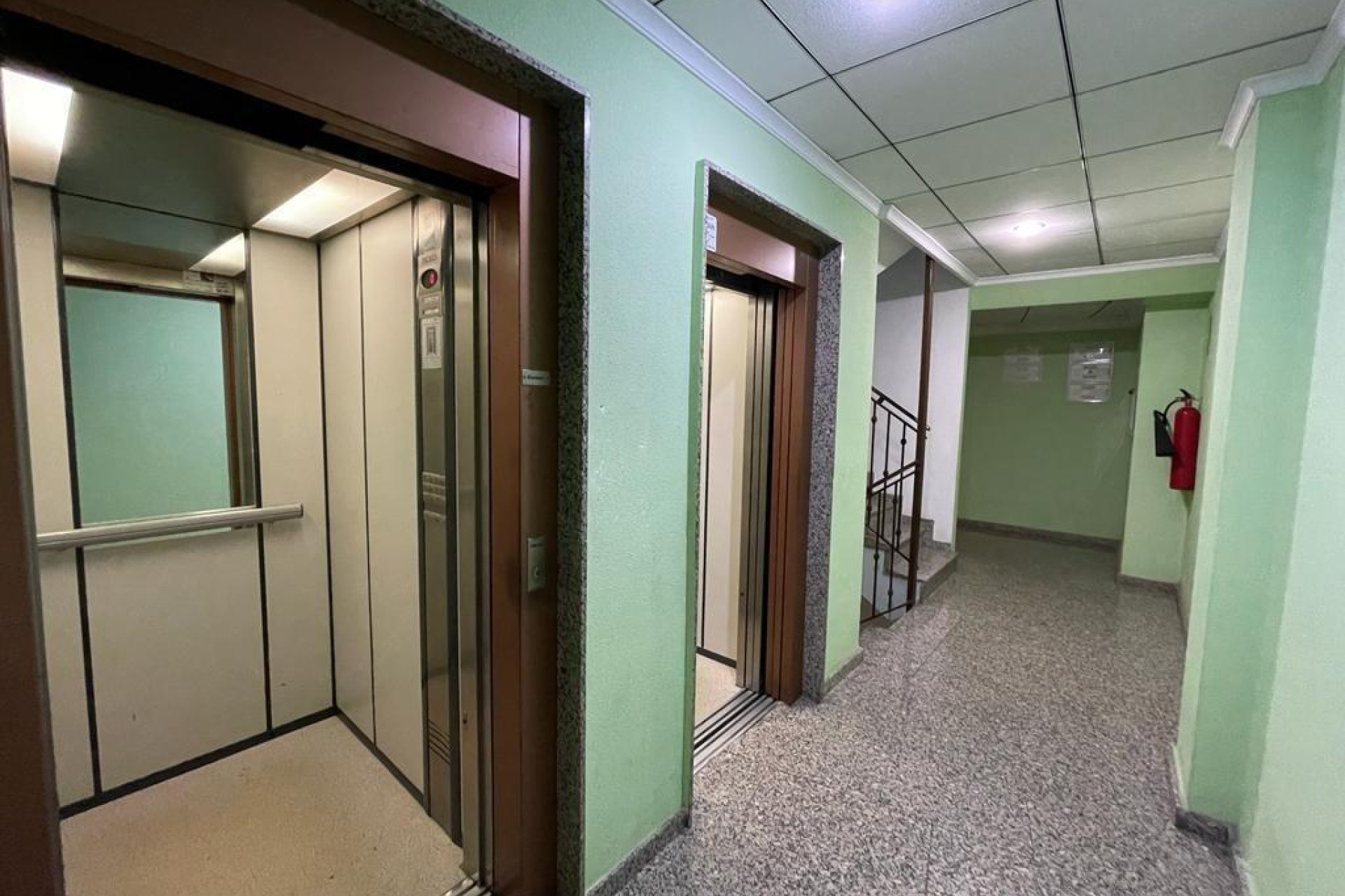 Használt Ingatlanok - Apartman -
Torrevieja - Estacion De Autobuses