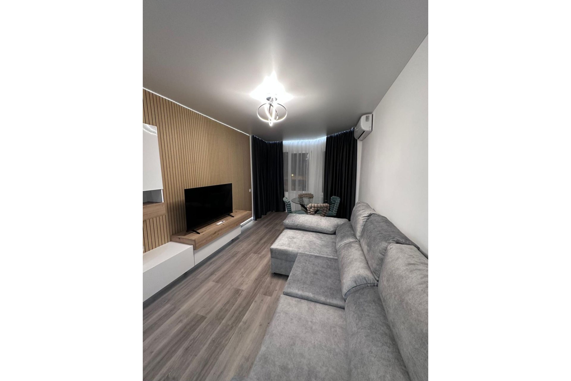 Használt Ingatlanok - Apartman -
Torrevieja - Estacion De Autobuses