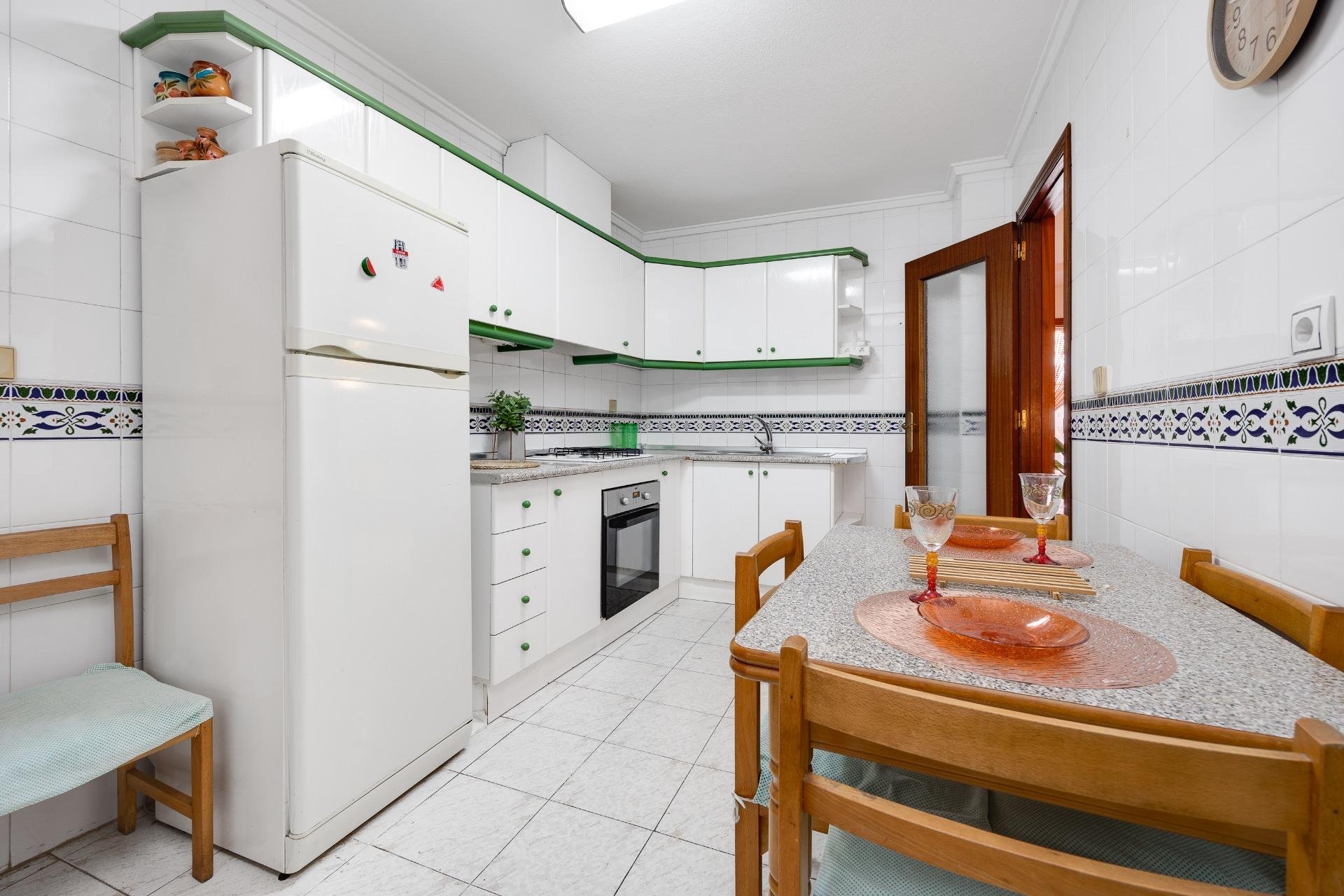 Használt Ingatlanok - Apartman -
Torrevieja - Estacion De Autobuses