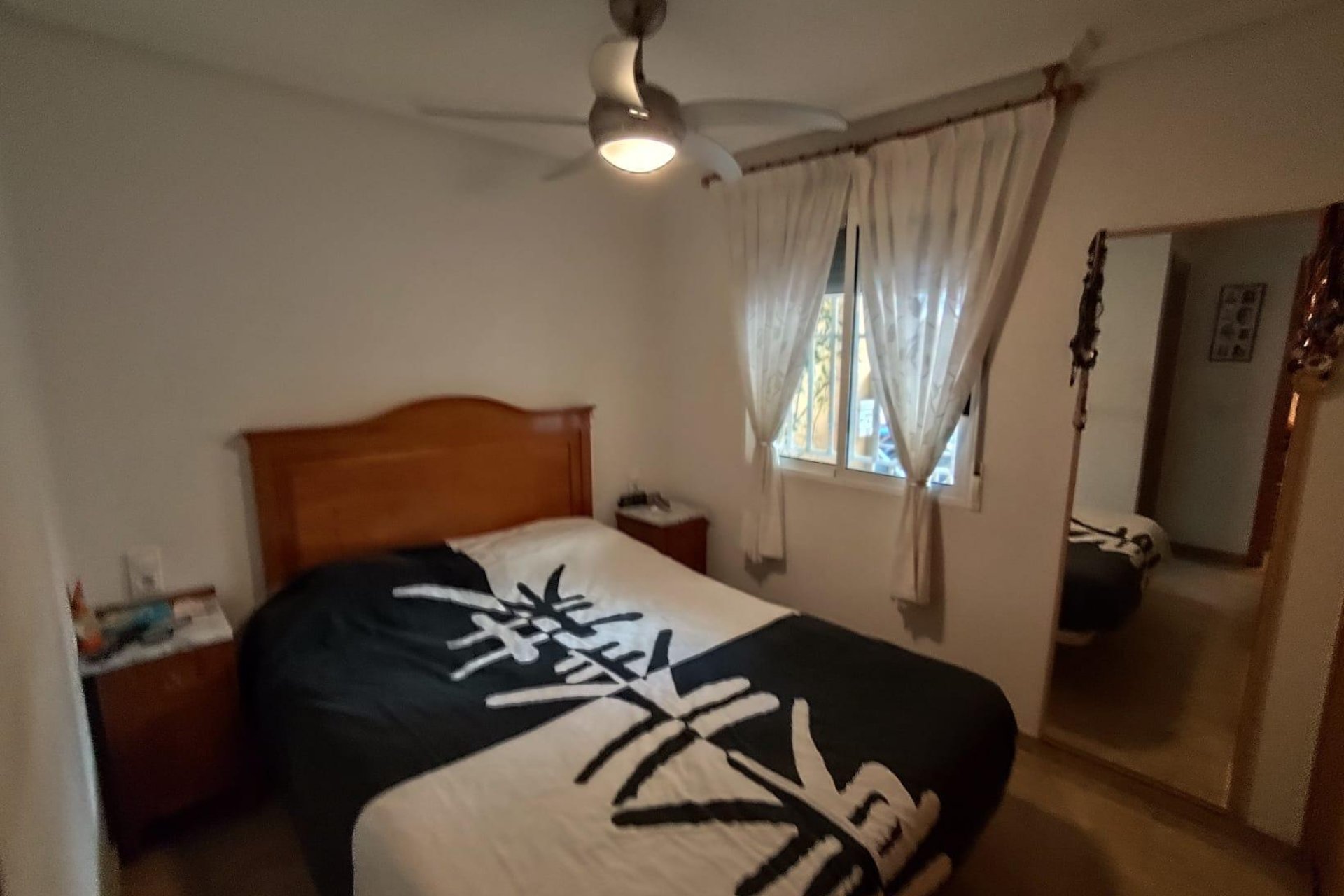 Használt Ingatlanok - Apartman -
Torrevieja - Estacion De Autobuses