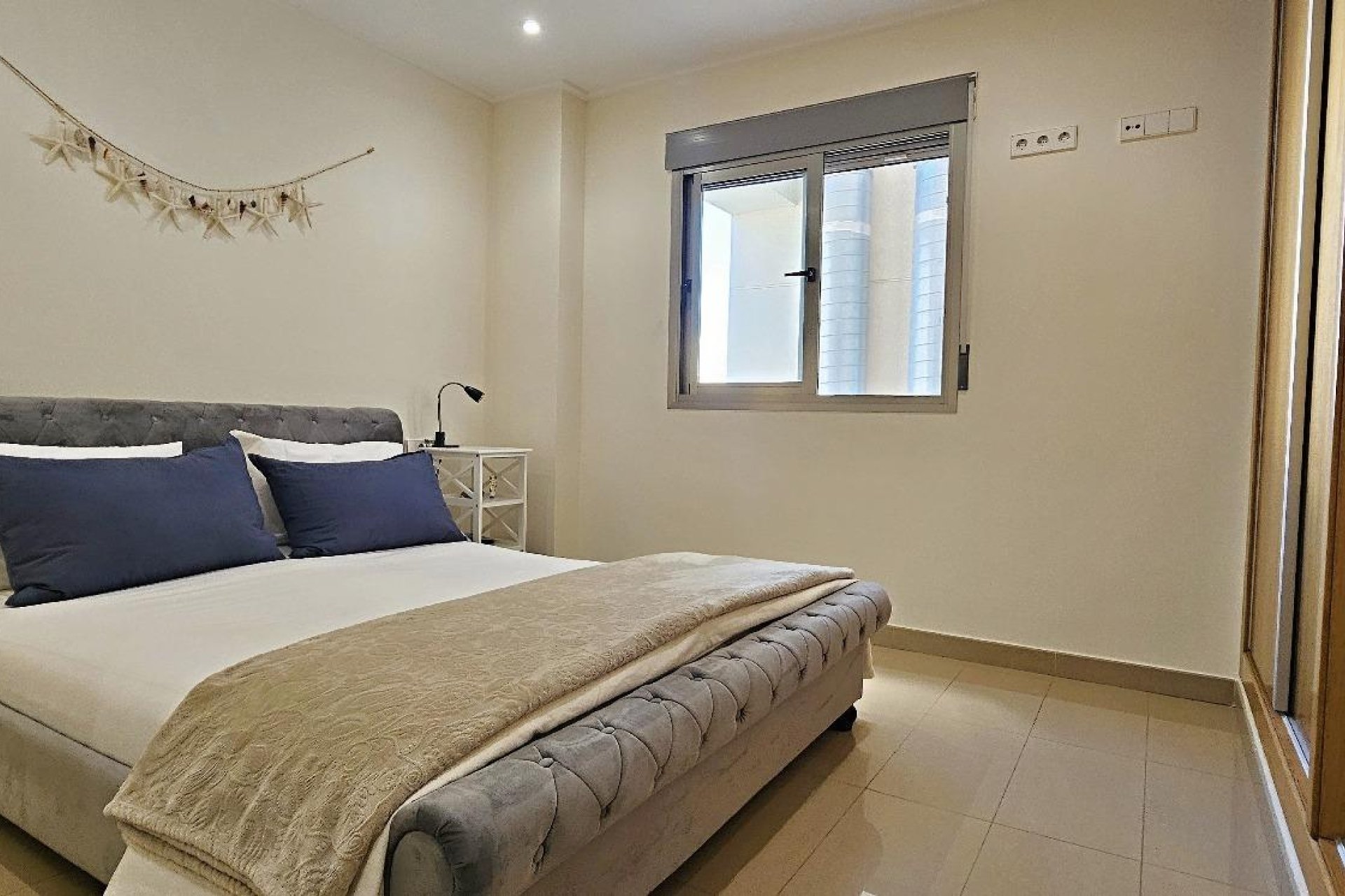Használt Ingatlanok - Apartman -
Torrevieja - Estacion De Autobuses