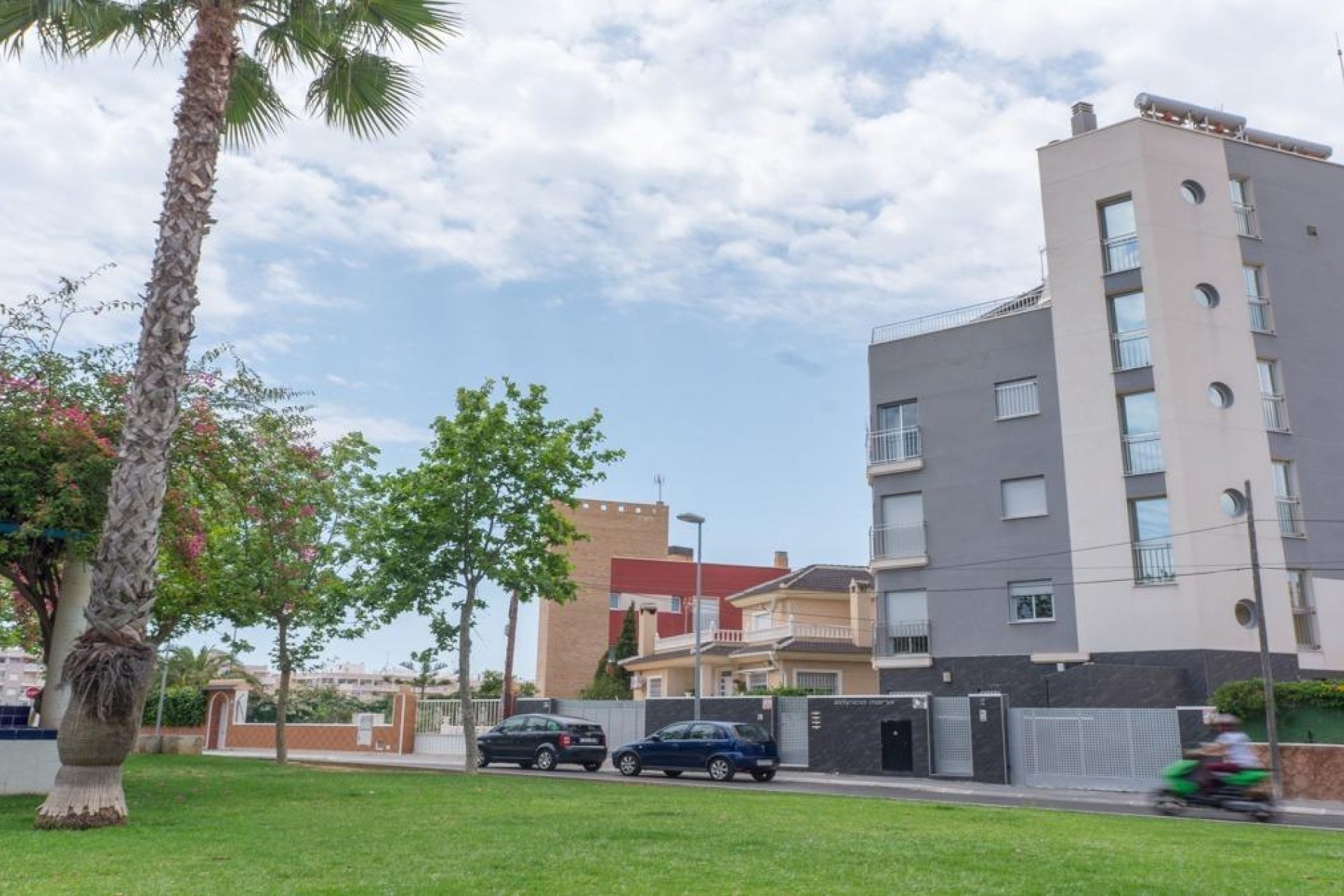 Használt Ingatlanok - Apartman -
Torrevieja - Estacion De Autobuses