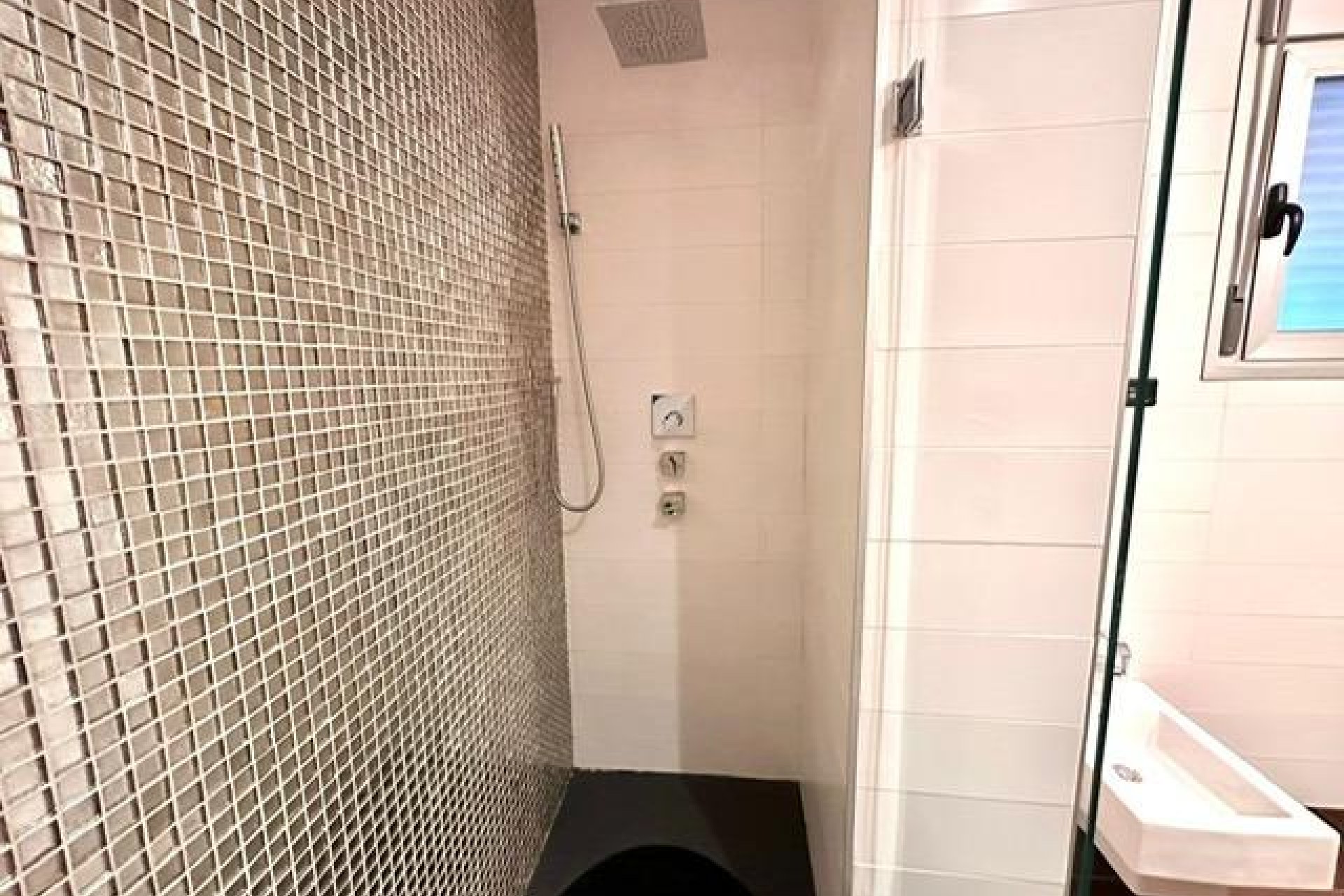 Használt Ingatlanok - Apartman -
Torrevieja - Estacion De Autobuses