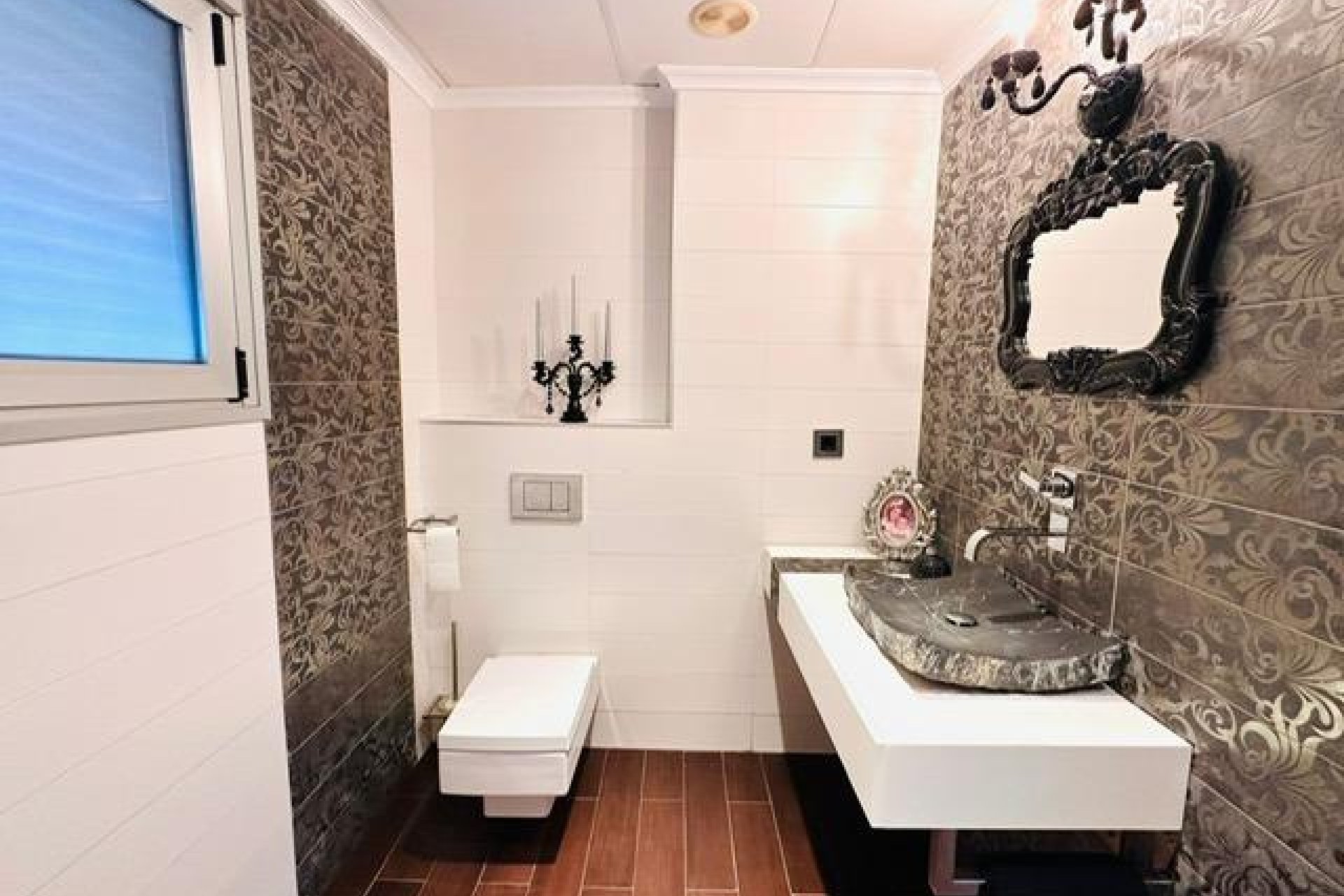 Használt Ingatlanok - Apartman -
Torrevieja - Estacion De Autobuses