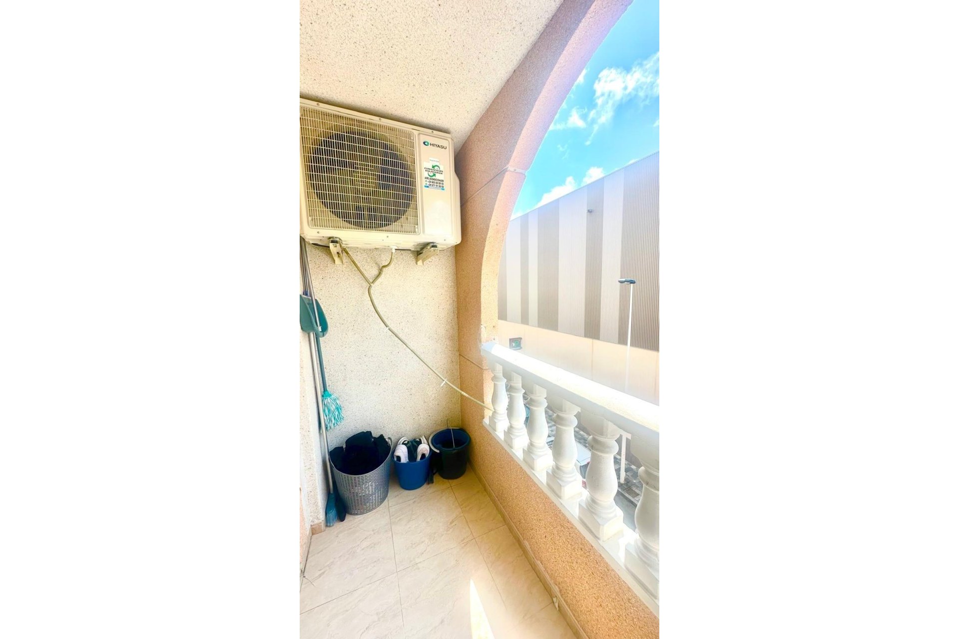 Használt Ingatlanok - Apartman -
Torrevieja - Estacion De Autobuses
