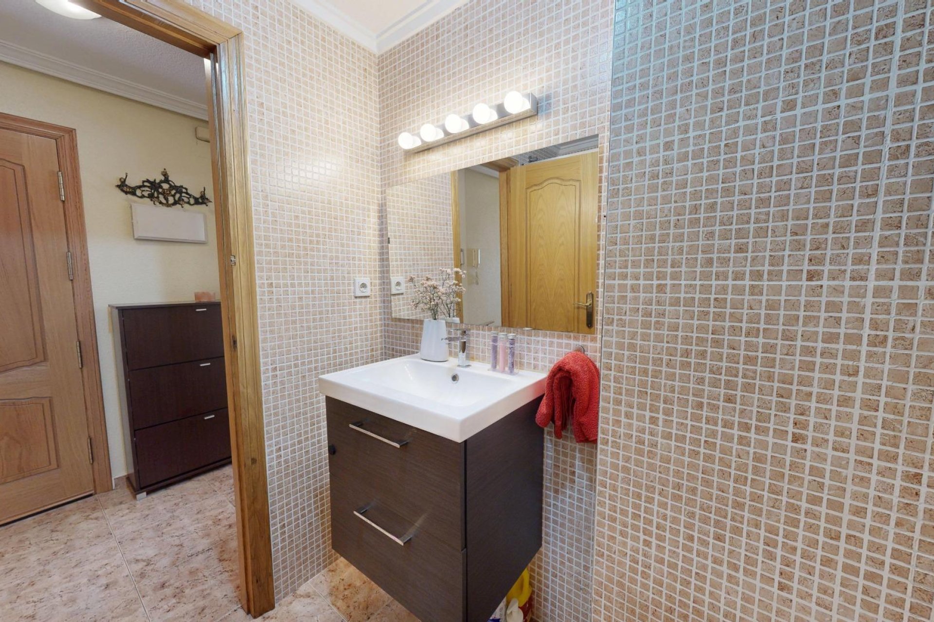 Használt Ingatlanok - Apartman -
Torrevieja - Estacion De Autobuses