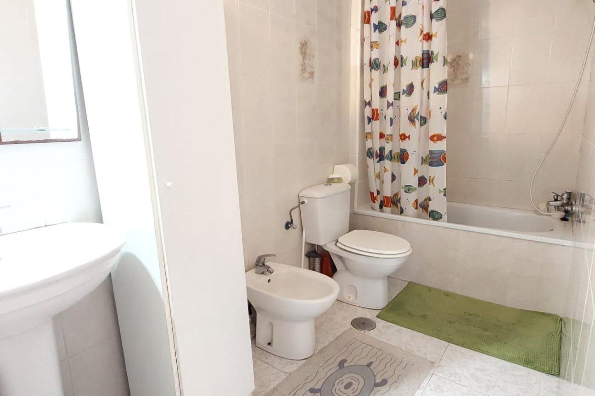 Használt Ingatlanok - Apartman -
Torrevieja - Estacion De Autobuses